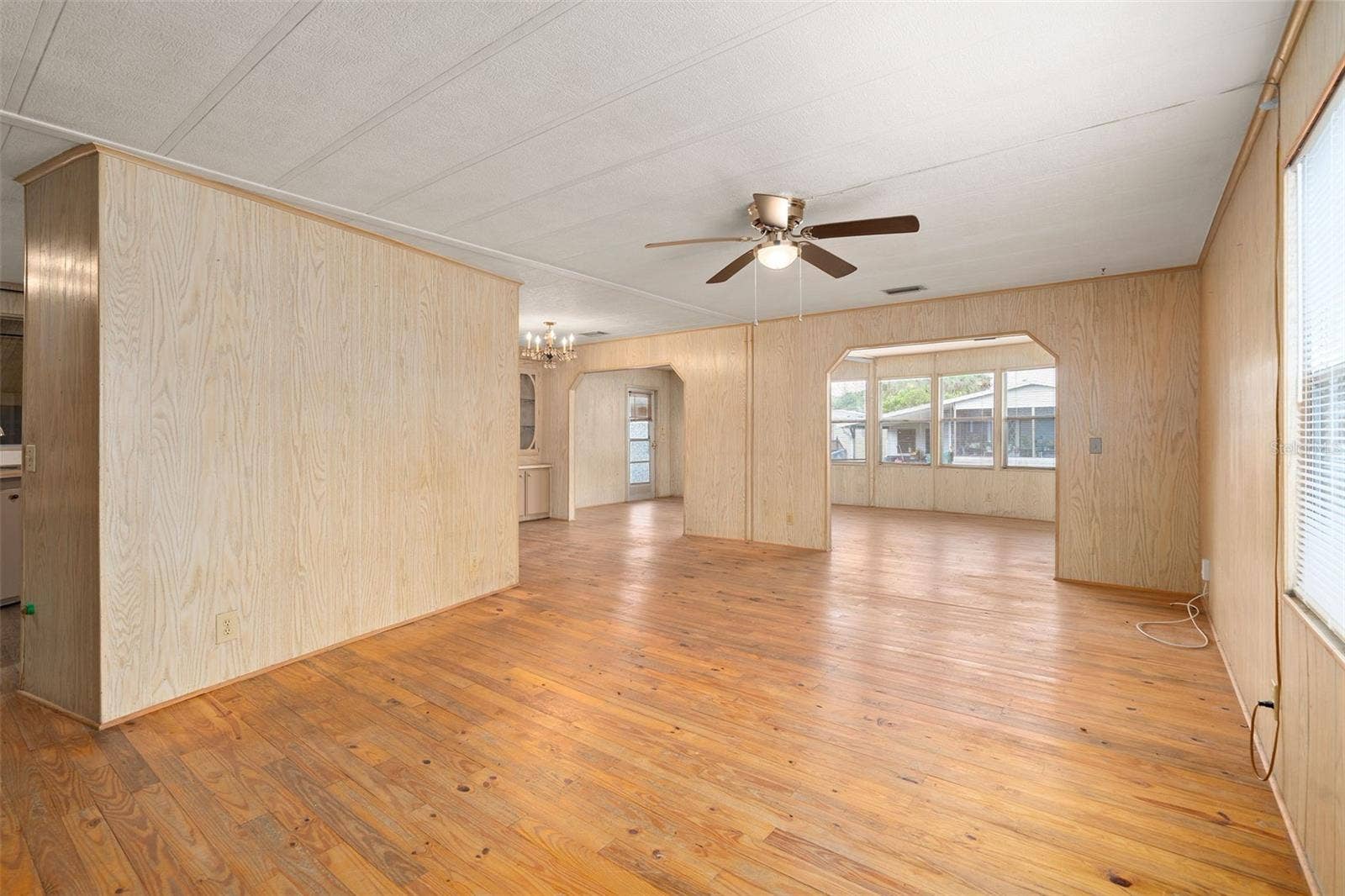 137 PINE TREE DRIVE, Debary, FL 32713 137 PINE TREE DRIVE, Debary, FL 32713