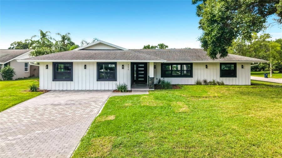 Property photo for 5096 THE OAKS CIRCLE, Orlando, FL