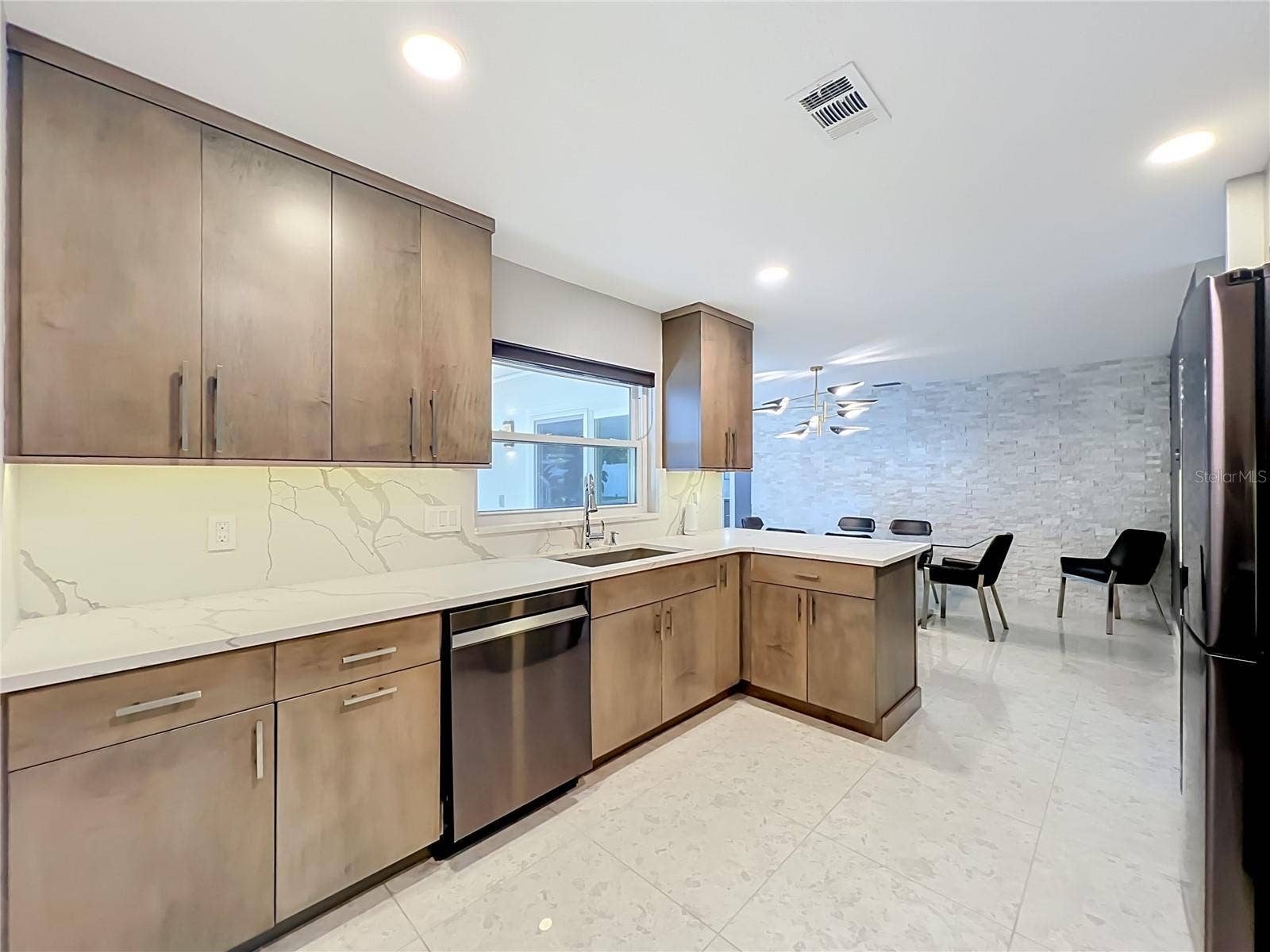 7536 VILLAGE GREEN DRIVE, Winter Park, FL 32792 7536 VILLAGE GREEN DRIVE, Winter Park, FL 32792