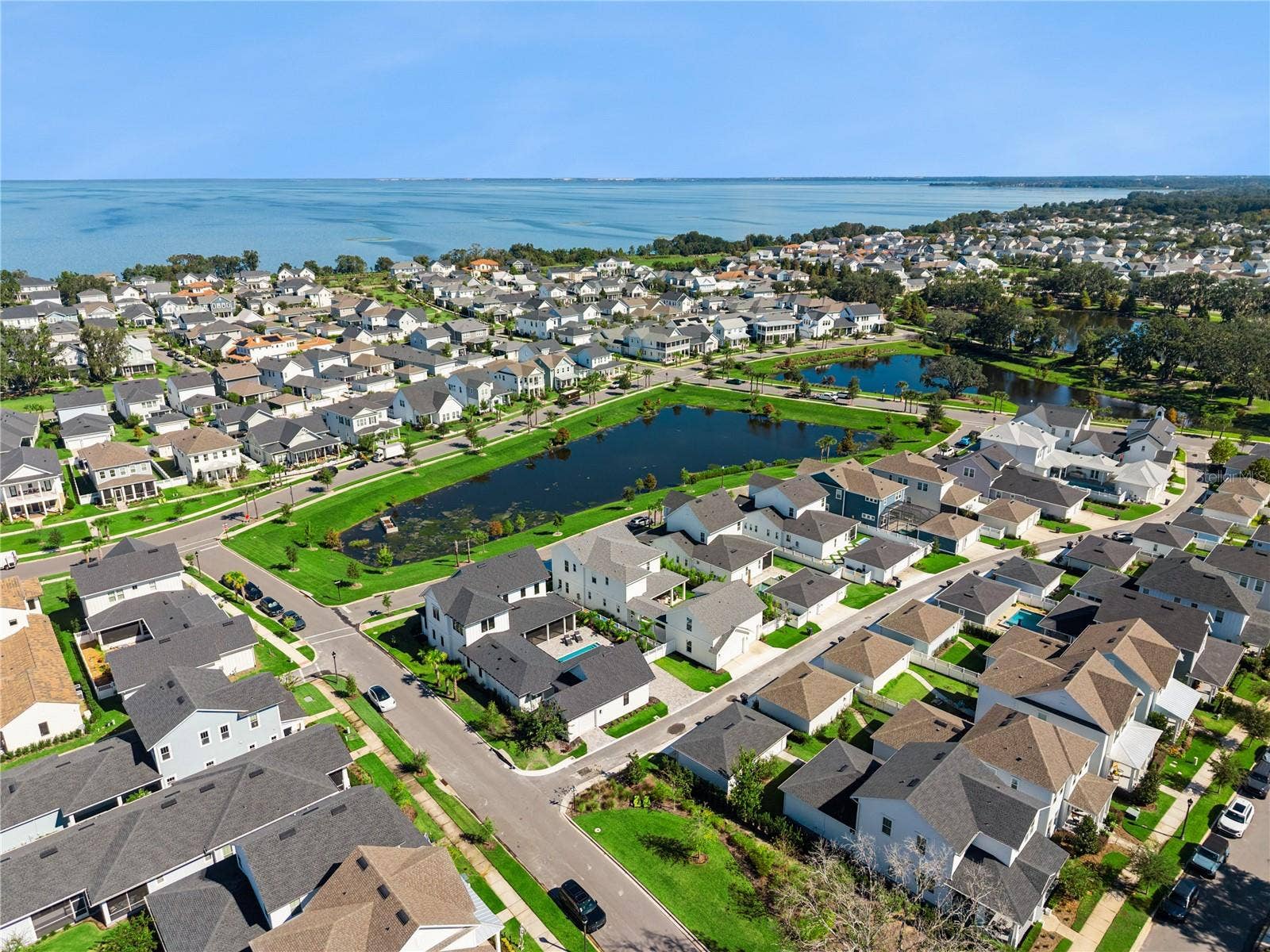 900 ALLENDALE LANE, Oakland, FL 34787 900 ALLENDALE LANE, Oakland, FL 34787