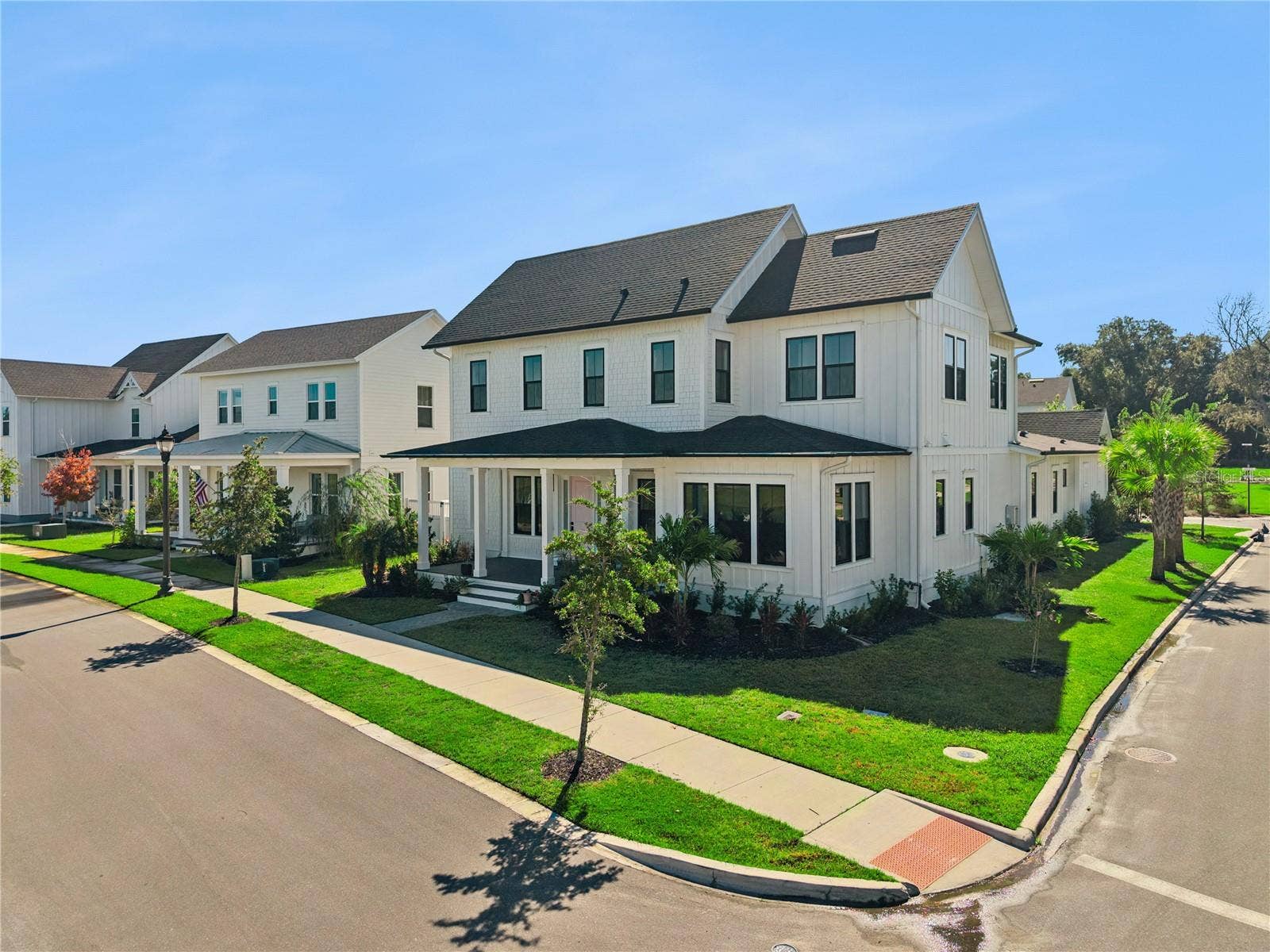 900 ALLENDALE LANE, Oakland, FL 34787 900 ALLENDALE LANE, Oakland, FL 34787
