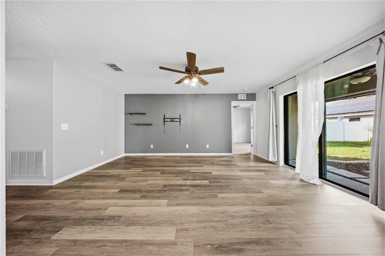1151 WOODLARK DRIVE, Haines City, FL 33844 1151 WOODLARK DRIVE, Haines City, FL 33844