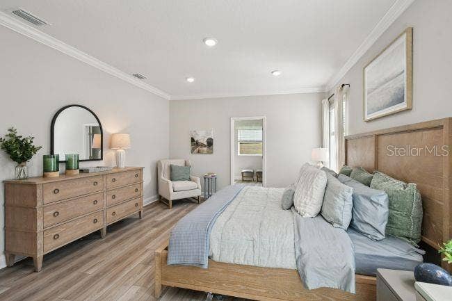 Model home - actual features may vary.