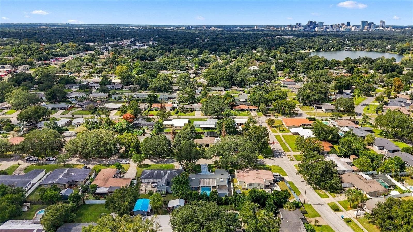 The Hourglass District is minutes from downtown Orlando and Orlando International Airport