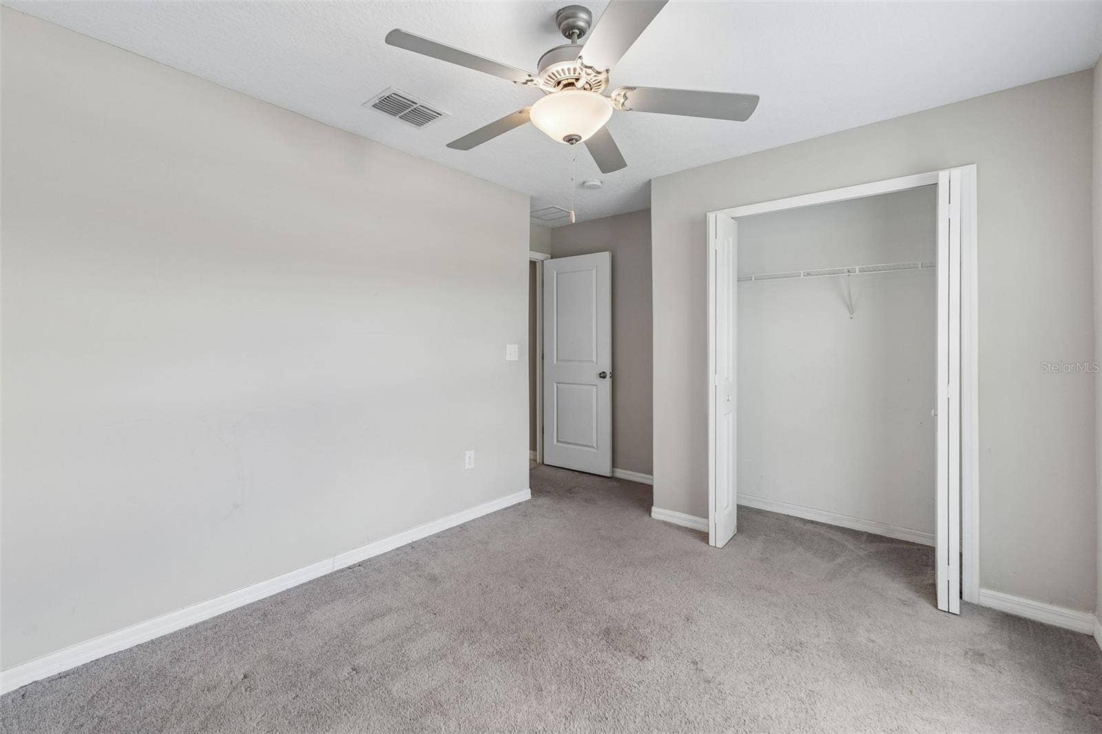 5404 BLUE AZURE DRIVE, Wimauma, FL 33598 5404 BLUE AZURE DRIVE, Wimauma, FL 33598