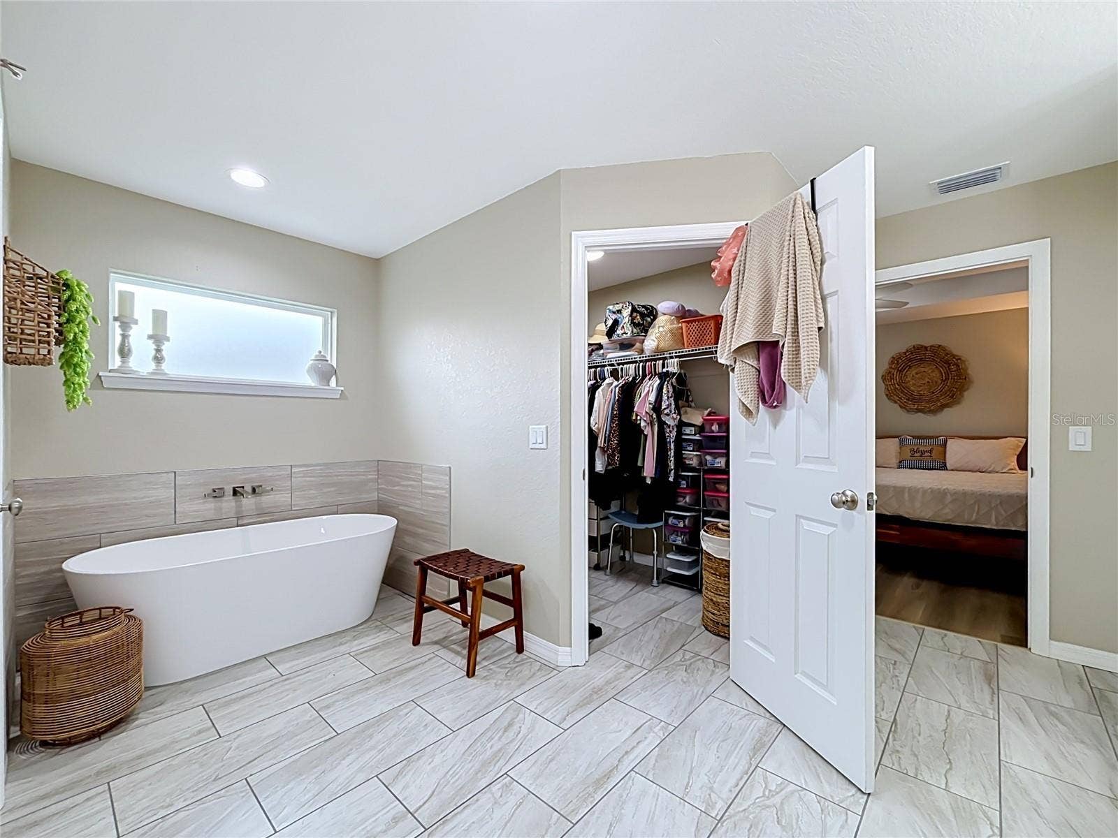 221 AVENUE P NW, Winter Haven, FL 33881 221 AVENUE P NW, Winter Haven, FL 33881