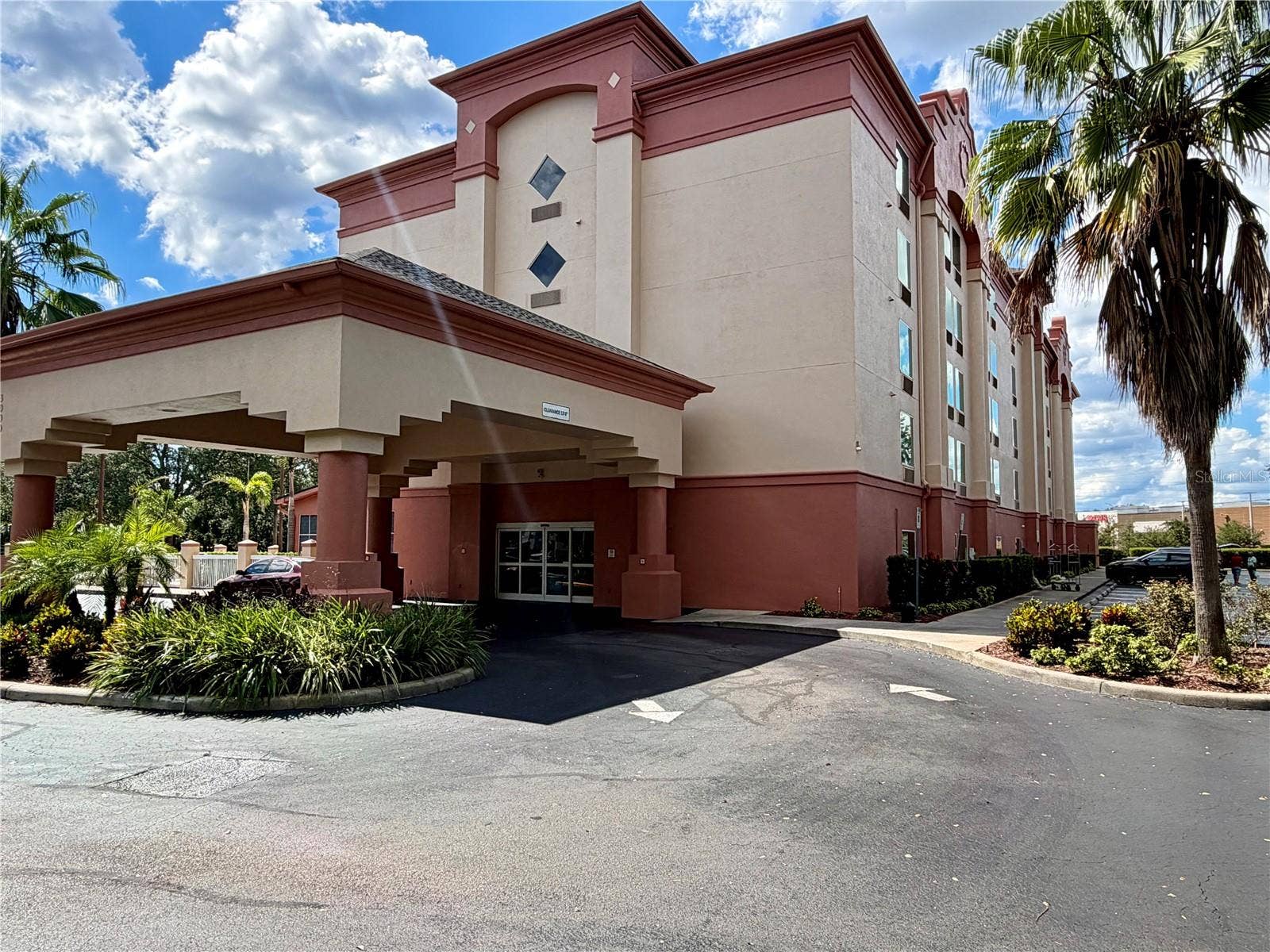 3000 MAINGATE LANE, #124, Kissimmee, FL 34747