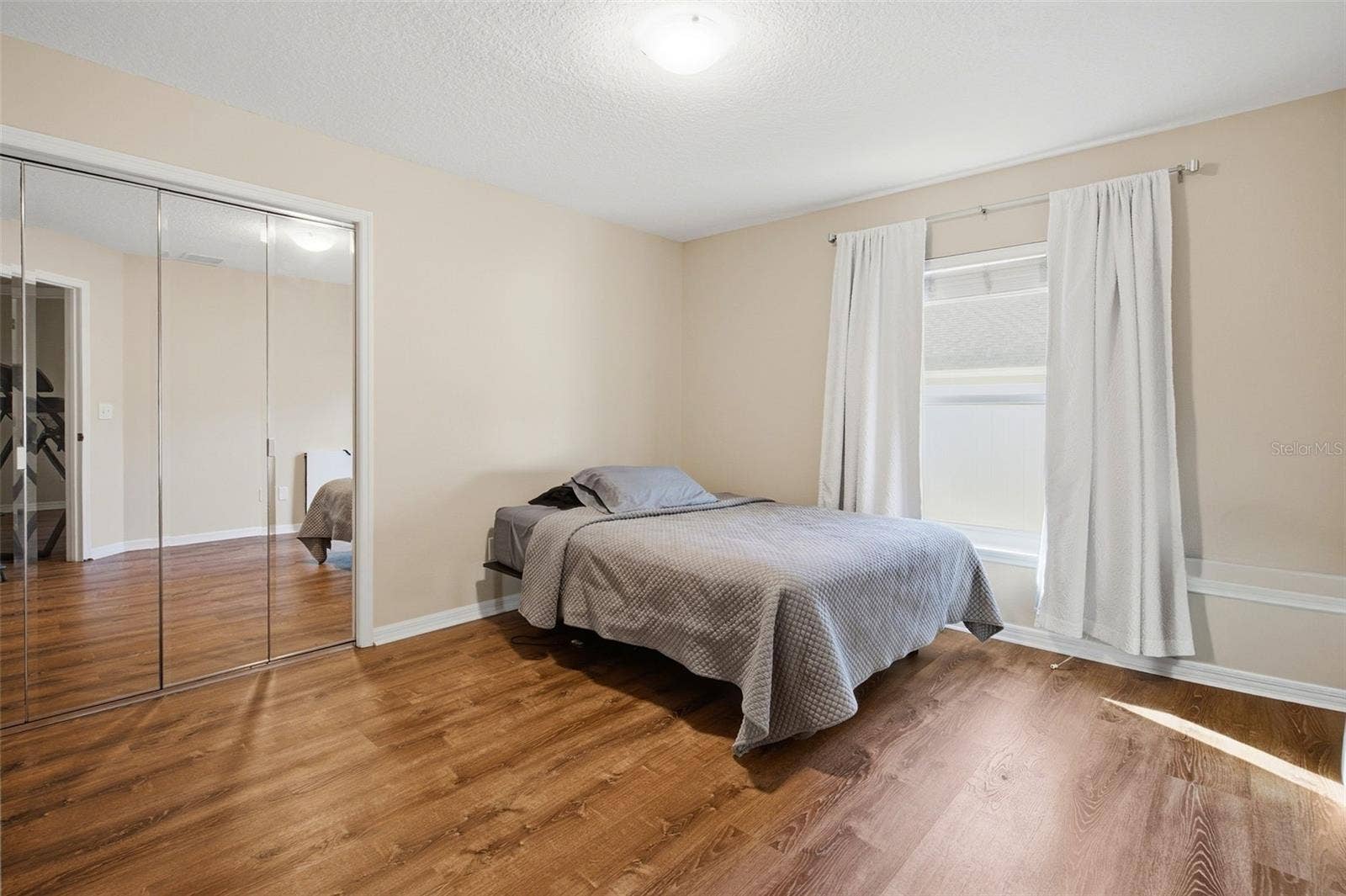 7709 APPLE TREE CIRCLE, Orlando, FL 32819