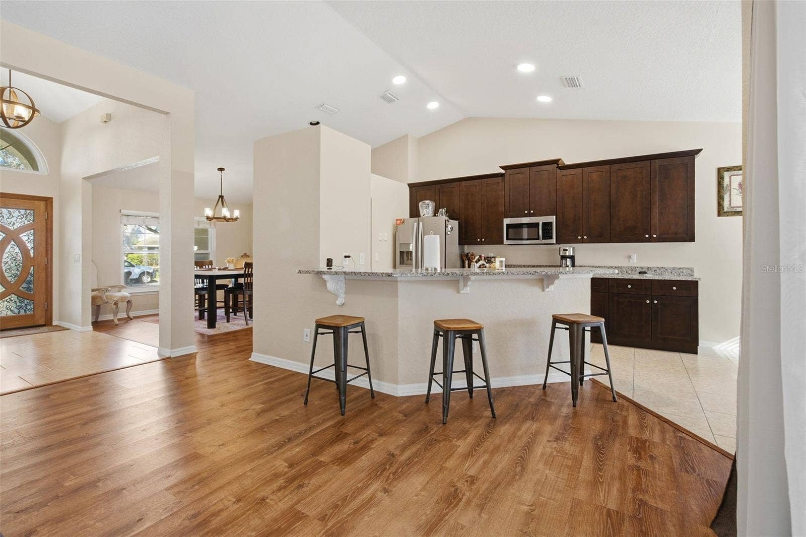 7709 APPLE TREE CIRCLE, Orlando, FL 32819