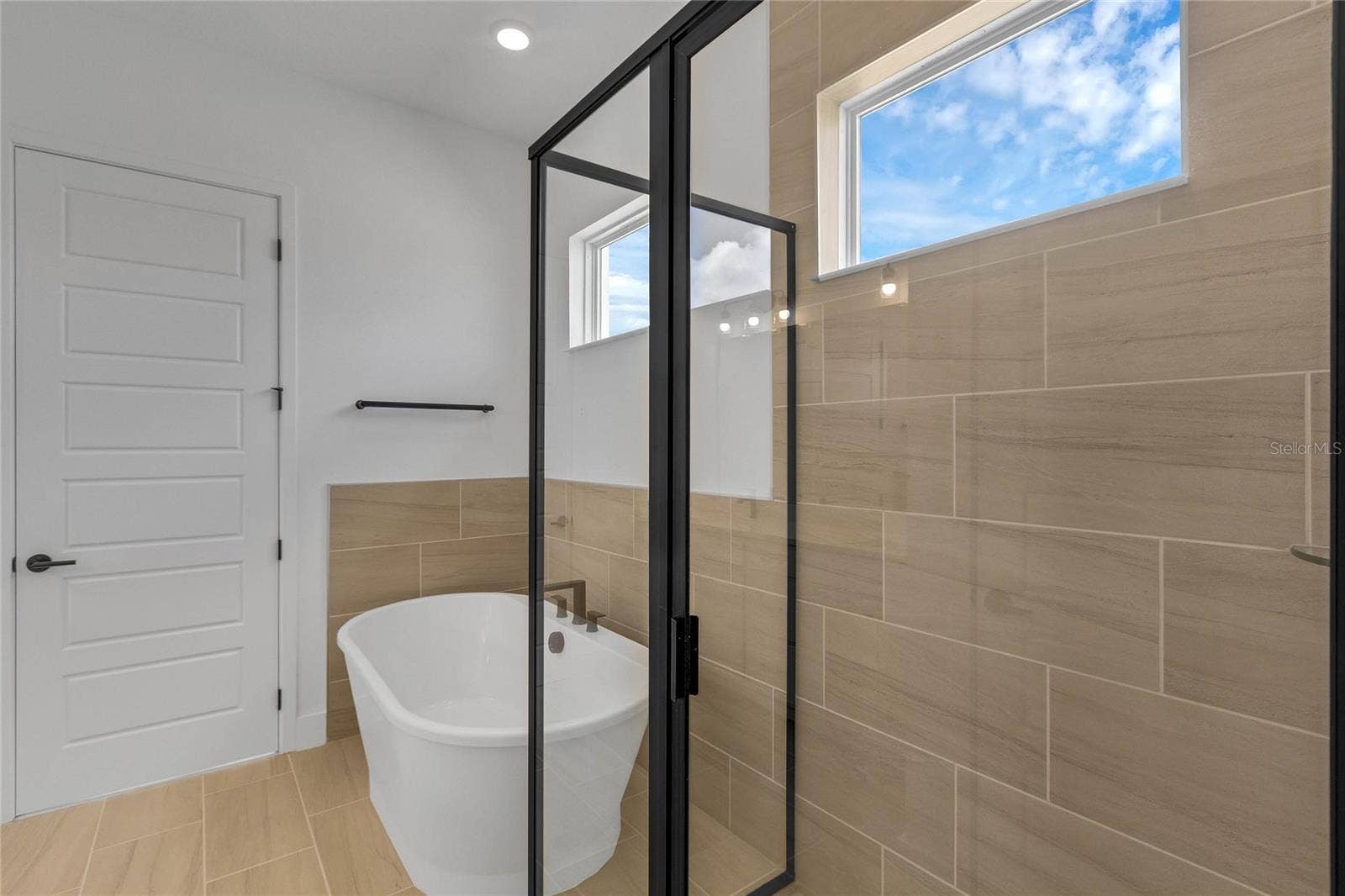17590 JAPONICA BLOOM DRIVE, Winter Garden, FL 34787 Primary bathroom (representative photo)