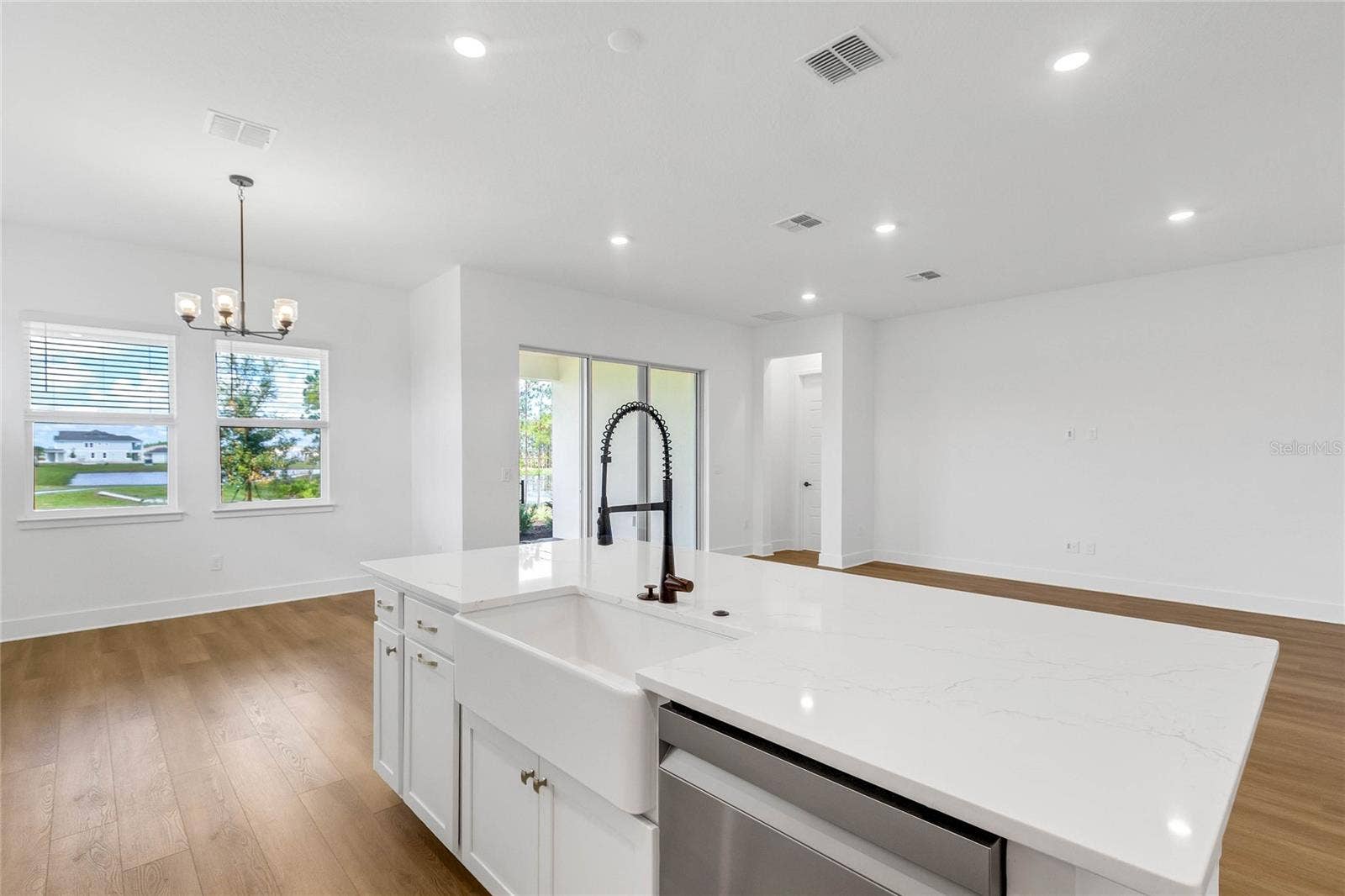 17590 JAPONICA BLOOM DRIVE, Winter Garden, FL 34787 Kitchen (representative photo)