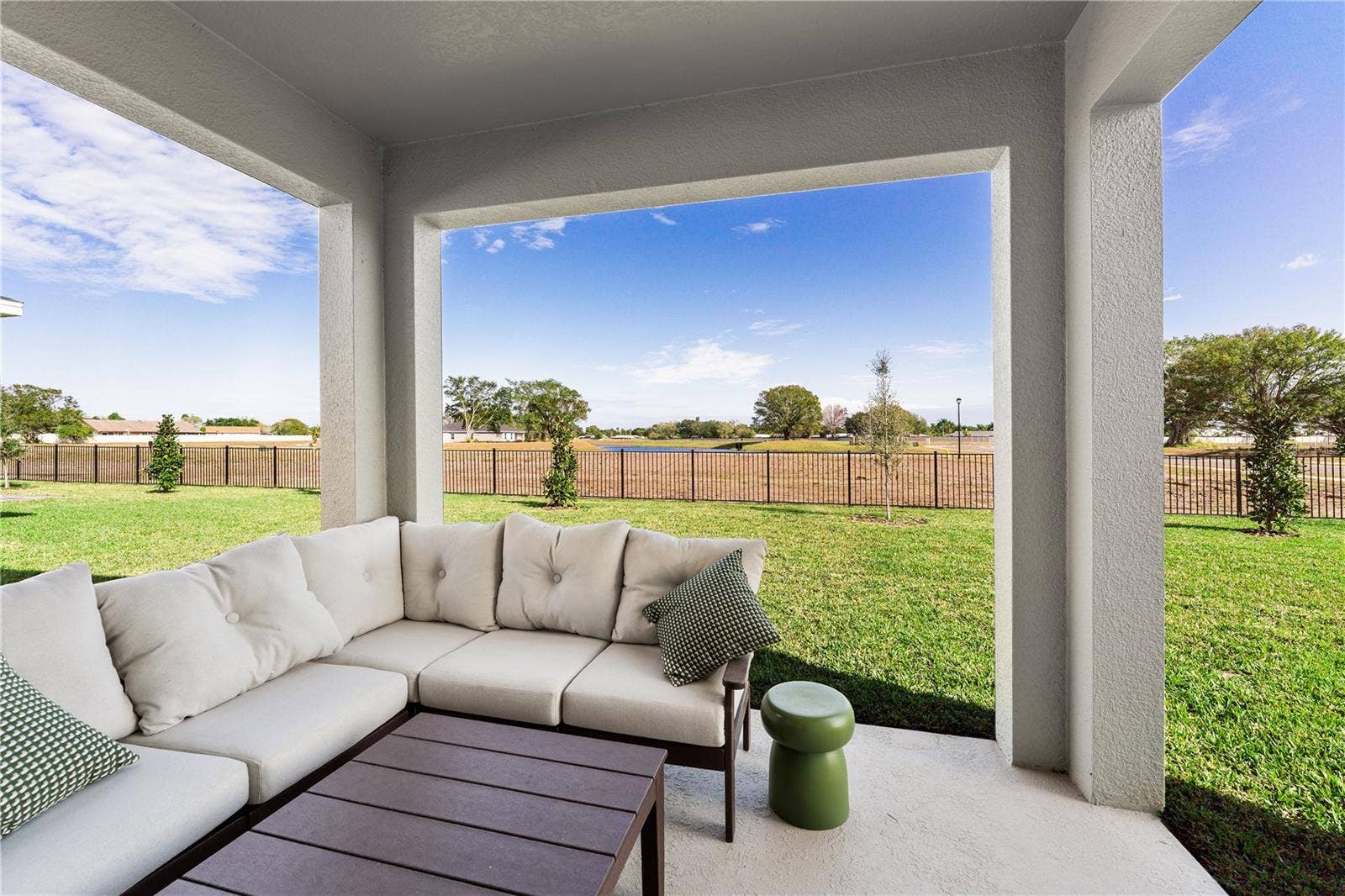 4466 RIVER BEACON BOULEVARD, Davenport, FL 33837