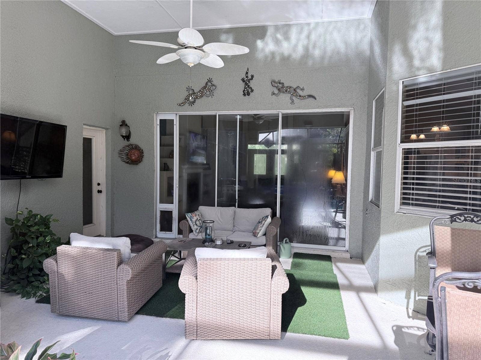 1255 2ND AVENUE, Chuluota, FL 32766 1255 2ND AVENUE, Chuluota, FL 32766
