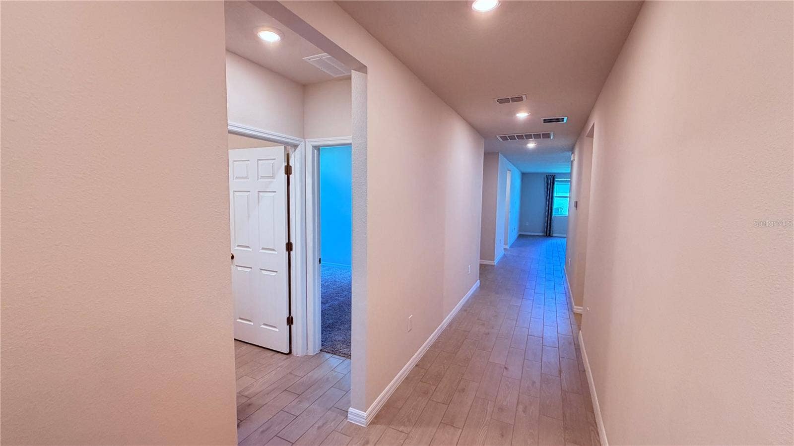 702 ALTA VISTA COURT, Davenport, FL 33896 702 ALTA VISTA COURT, Davenport, FL 33896