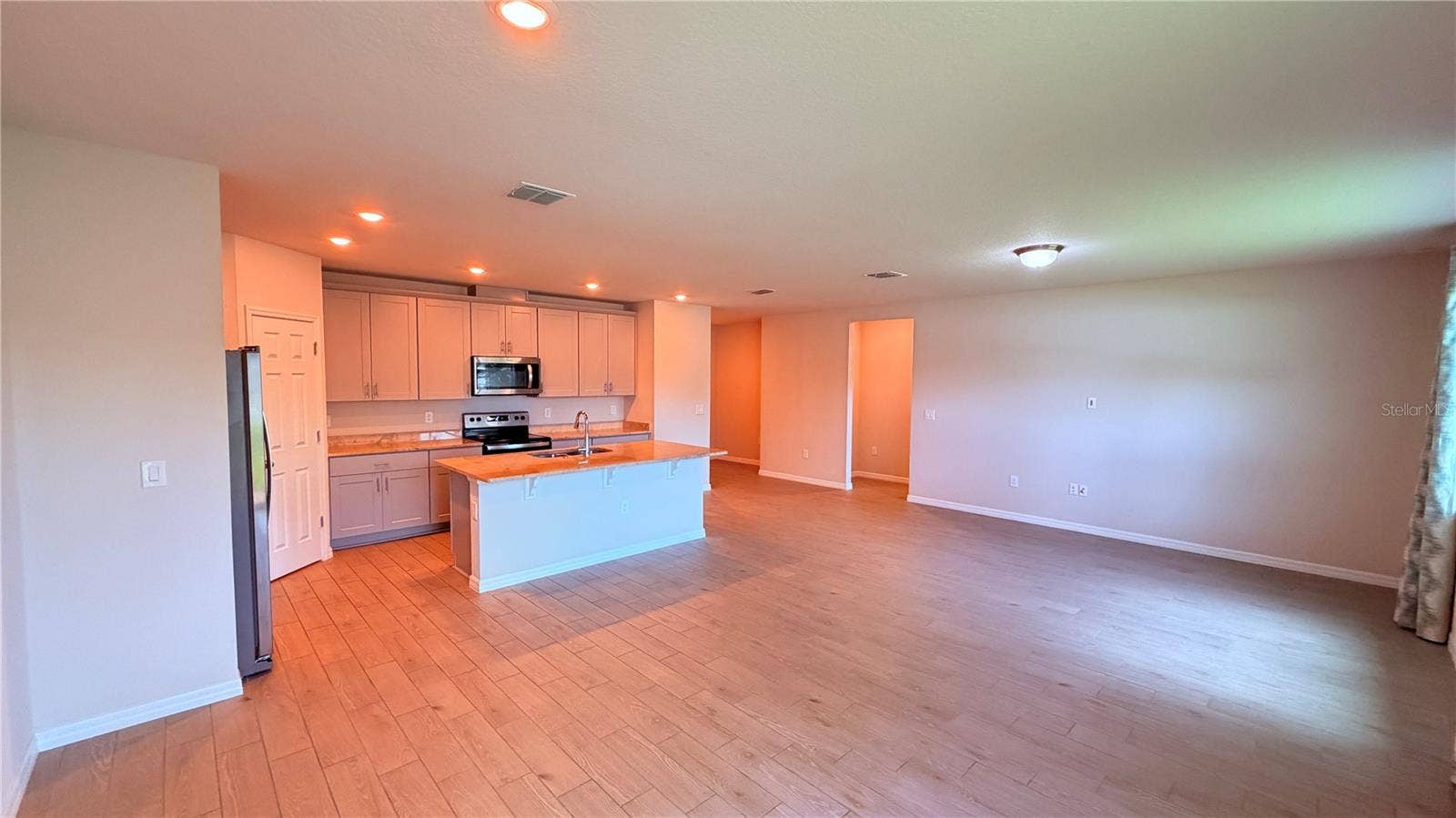 702 ALTA VISTA COURT, Davenport, FL 33896 702 ALTA VISTA COURT, Davenport, FL 33896