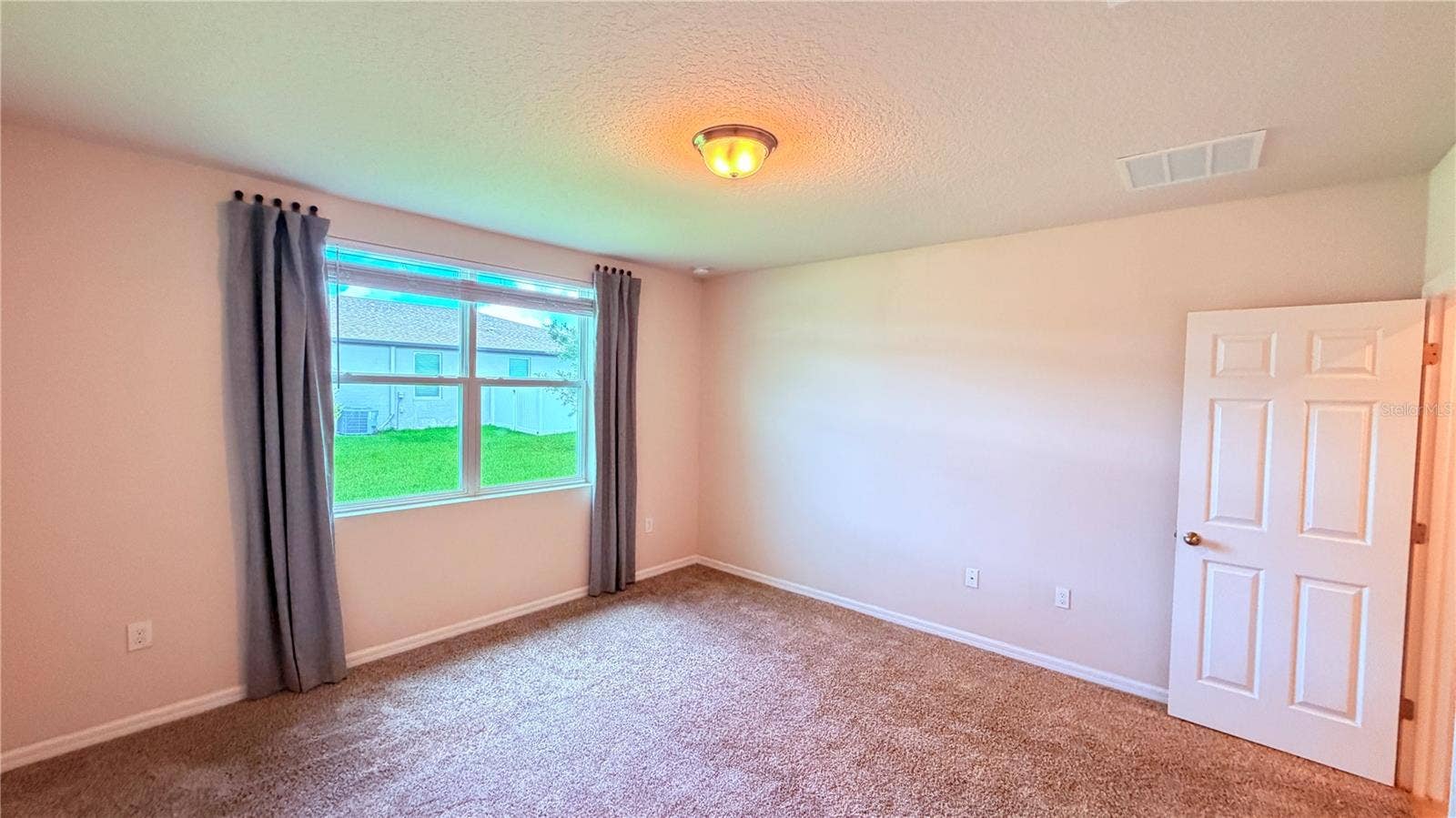 702 ALTA VISTA COURT, Davenport, FL 33896 702 ALTA VISTA COURT, Davenport, FL 33896