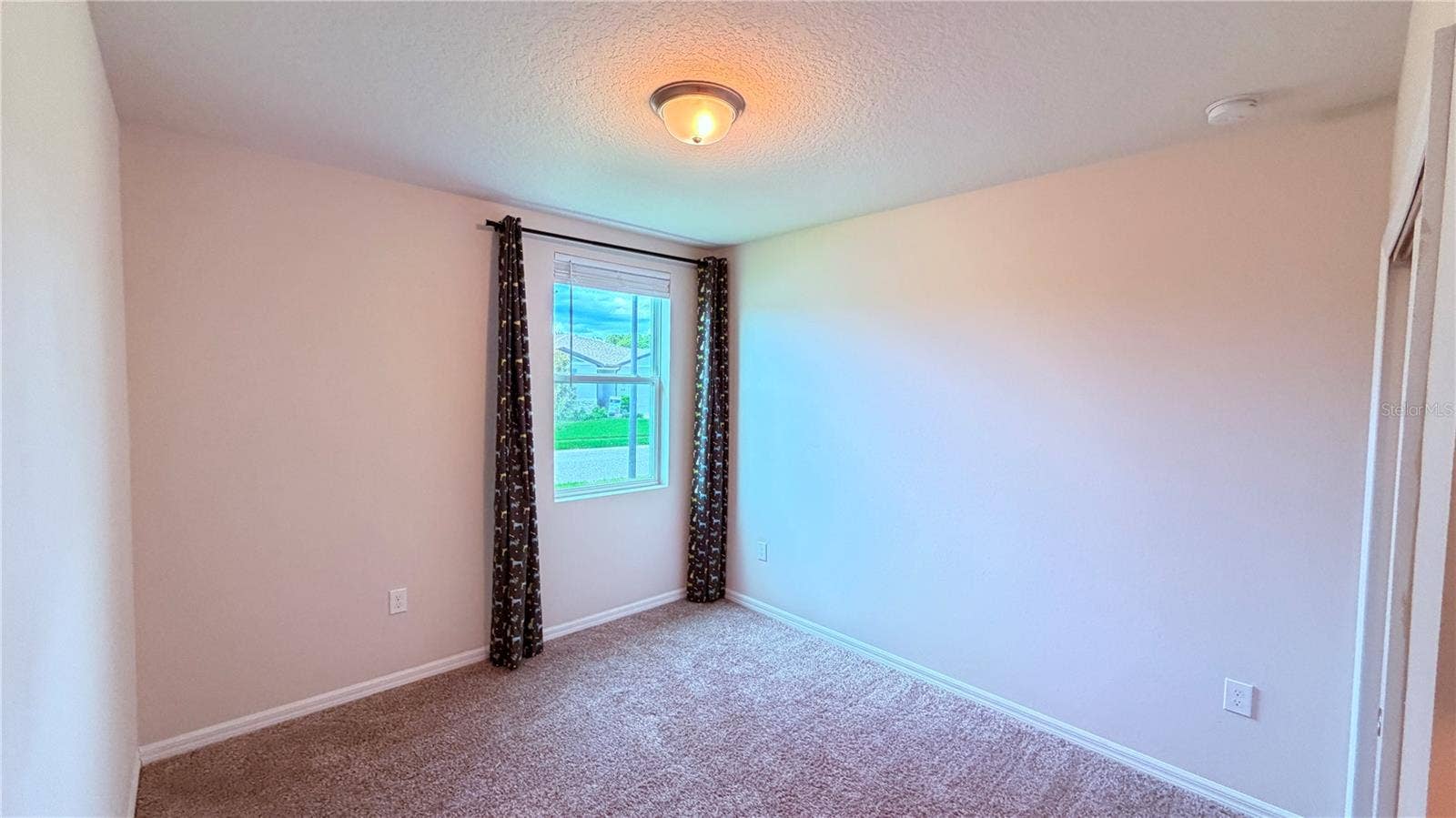 702 ALTA VISTA COURT, Davenport, FL 33896 702 ALTA VISTA COURT, Davenport, FL 33896