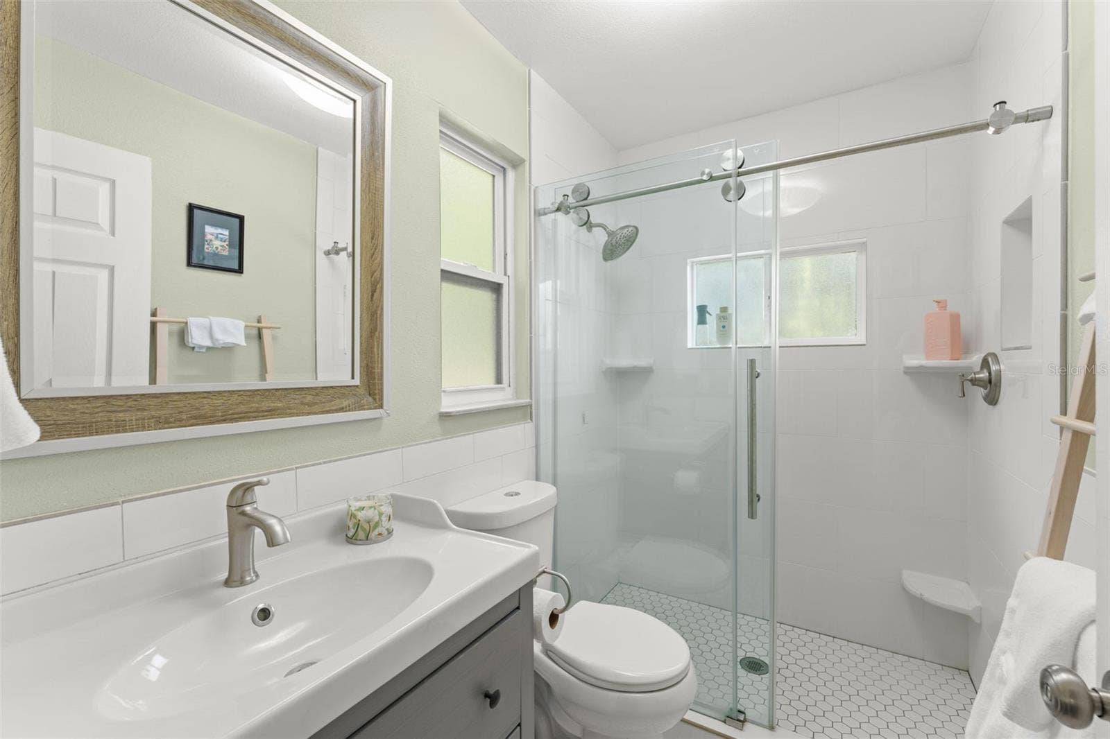 1911 WEBER STREET, Orlando, FL 32803 1911 WEBER STREET, Orlando, FL 32803
