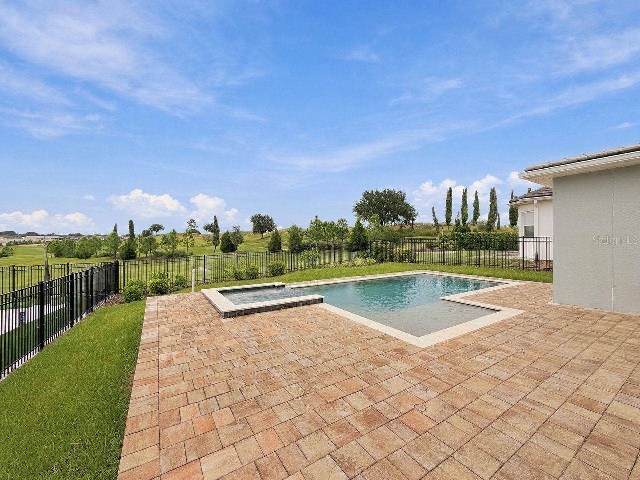 16008 VOLTERRA POINT, Montverde, FL 34756