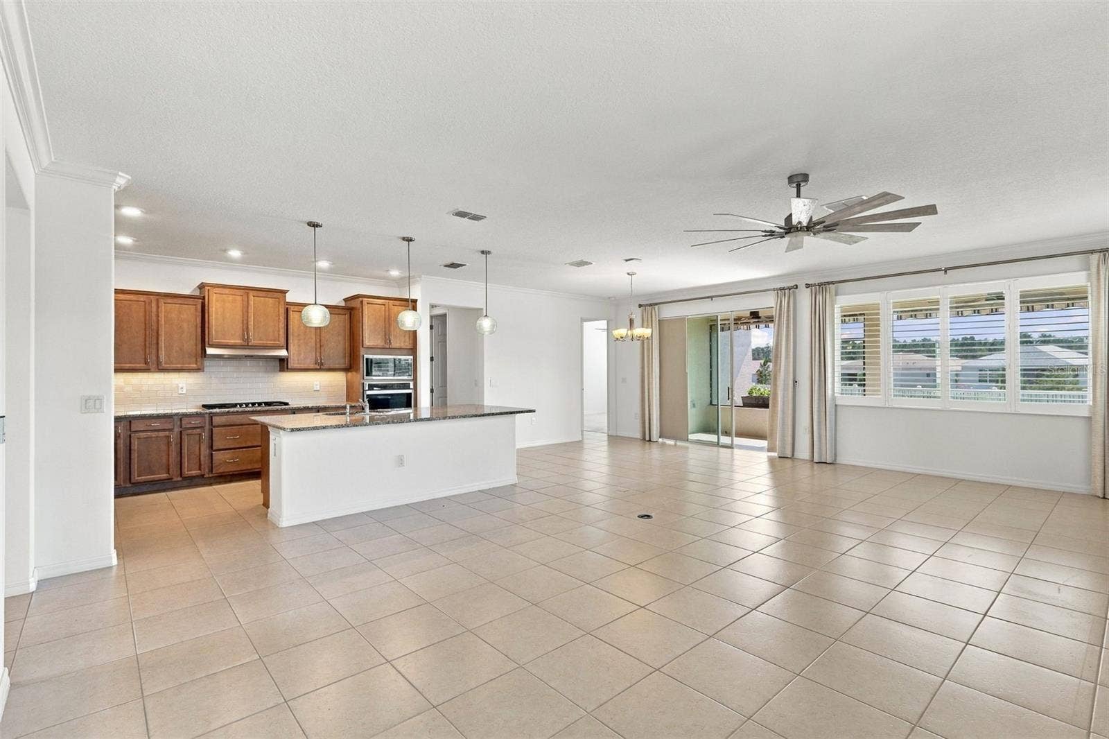 10378 SW 96TH LOOP, Ocala, FL 34481 Living room