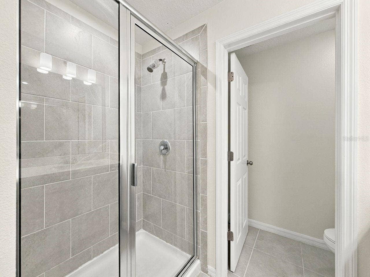8867 HERENCIA ALLEY, Windermere, FL 34786 8867 HERENCIA ALLEY, Windermere, FL 34786