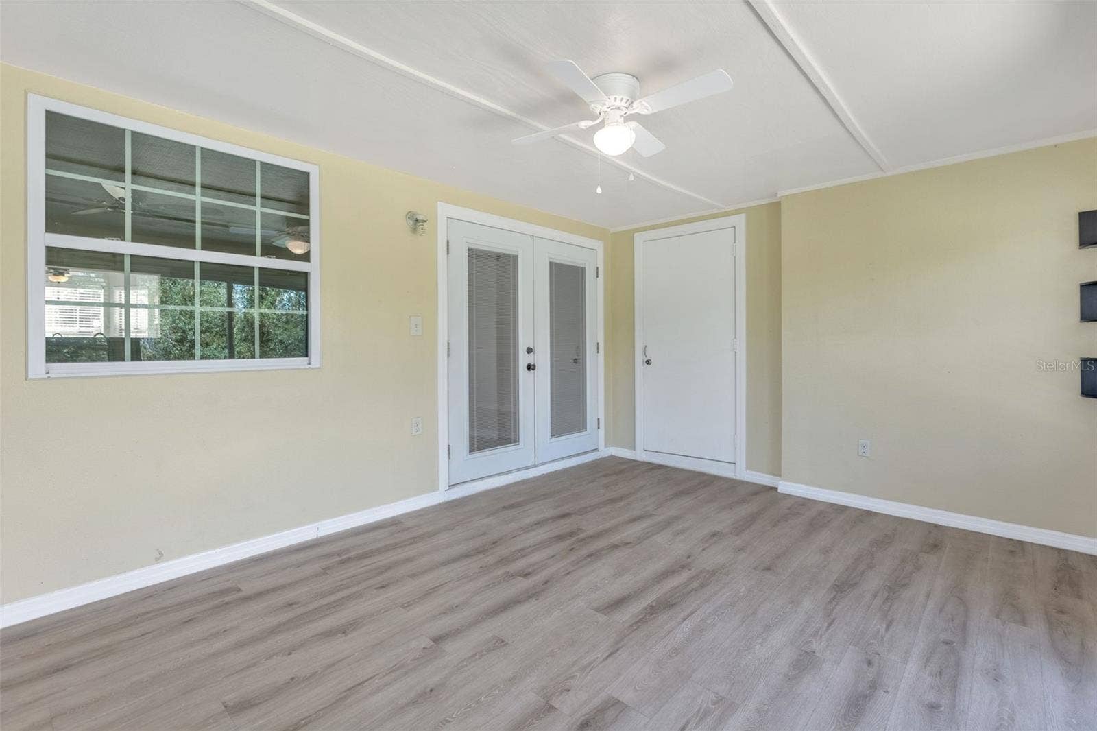 2037 WATERLEAF STREET, Orlando, FL 32837 2037 WATERLEAF STREET, Orlando, FL 32837