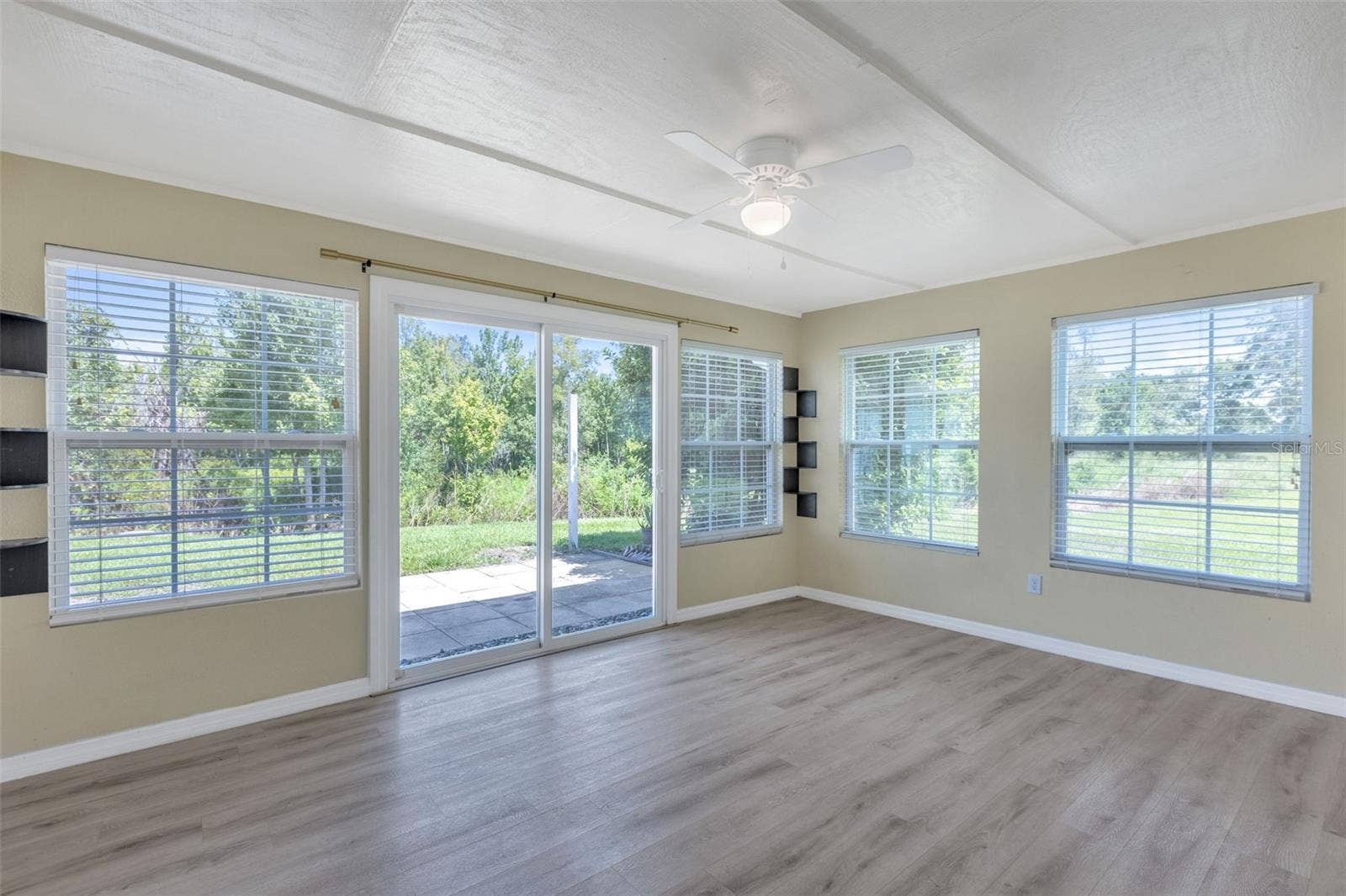 2037 WATERLEAF STREET, Orlando, FL 32837 2037 WATERLEAF STREET, Orlando, FL 32837