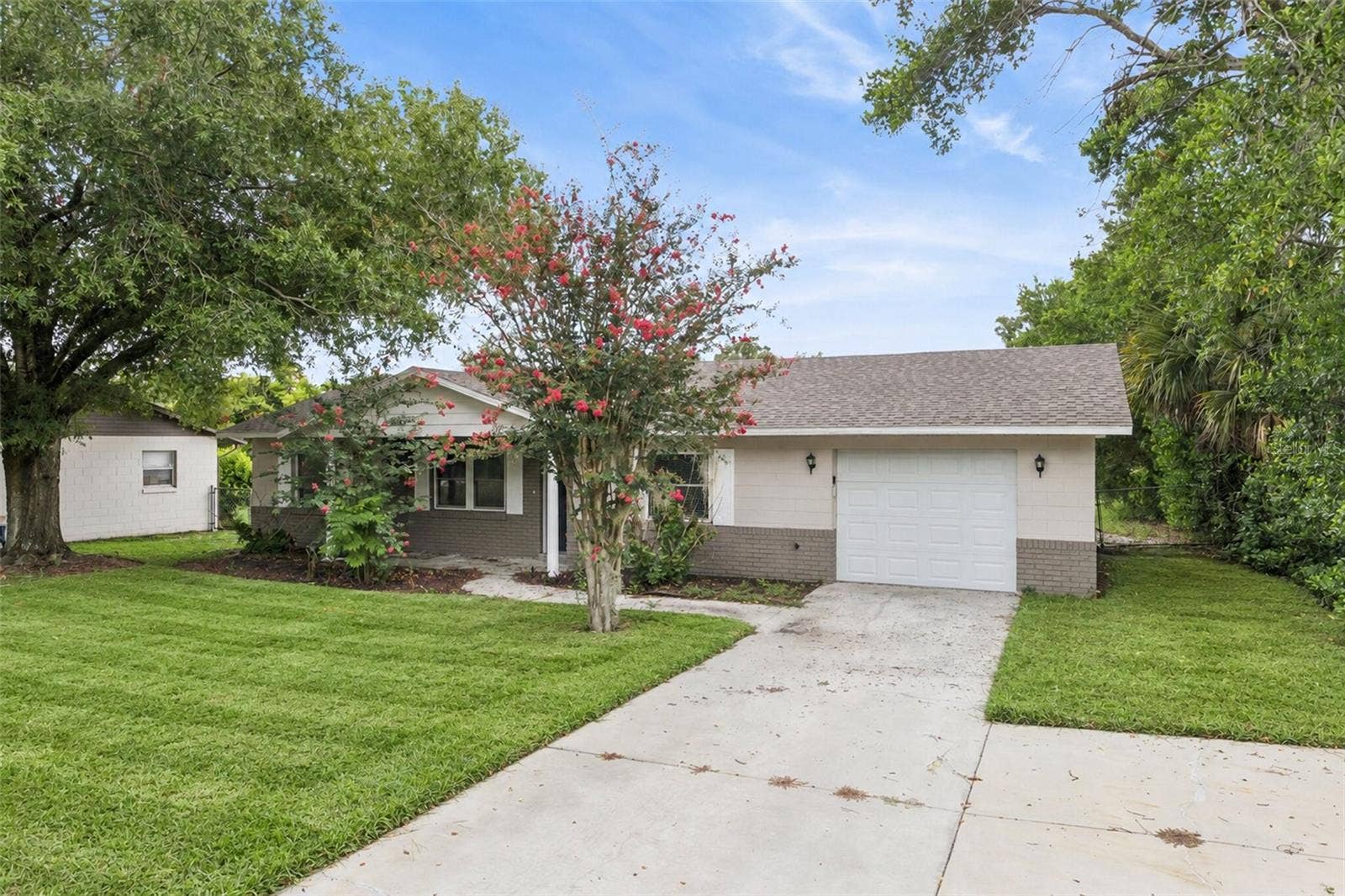 3760 MICHIGAN AVENUE, Mount Dora, FL 32757 3760 MICHIGAN AVENUE, Mount Dora, FL 32757