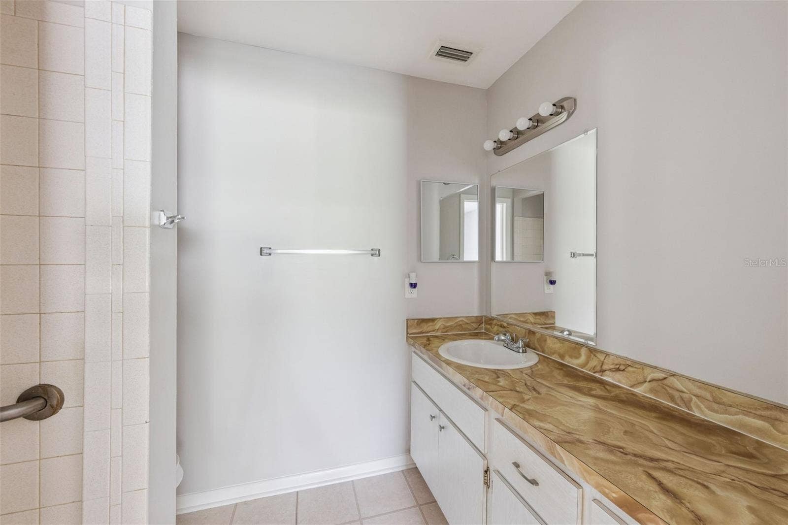 3760 MICHIGAN AVENUE, Mount Dora, FL 32757 3760 MICHIGAN AVENUE, Mount Dora, FL 32757