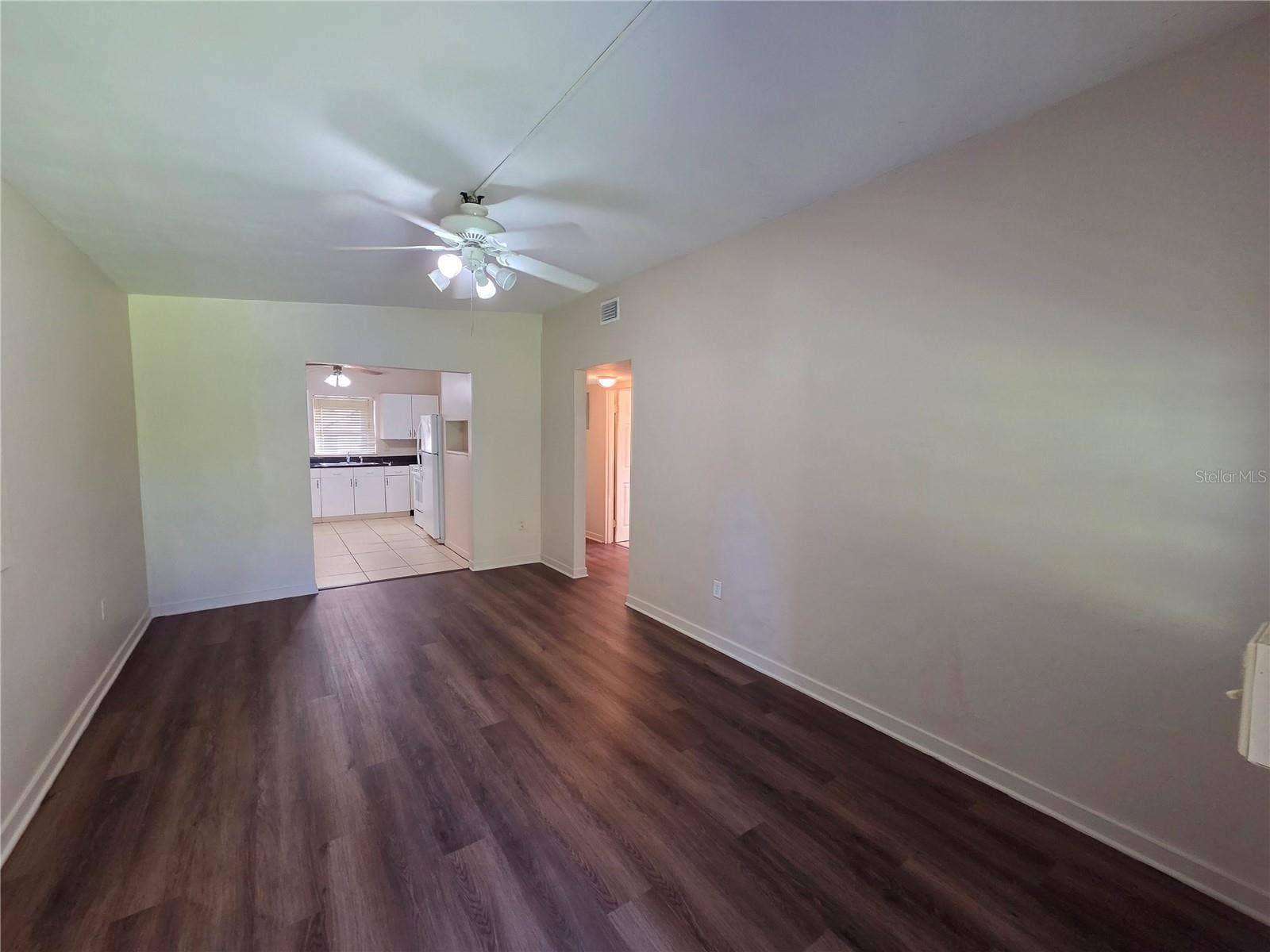 285 SEMINOLE AVENUE, Lake Mary, FL 32746 Living
