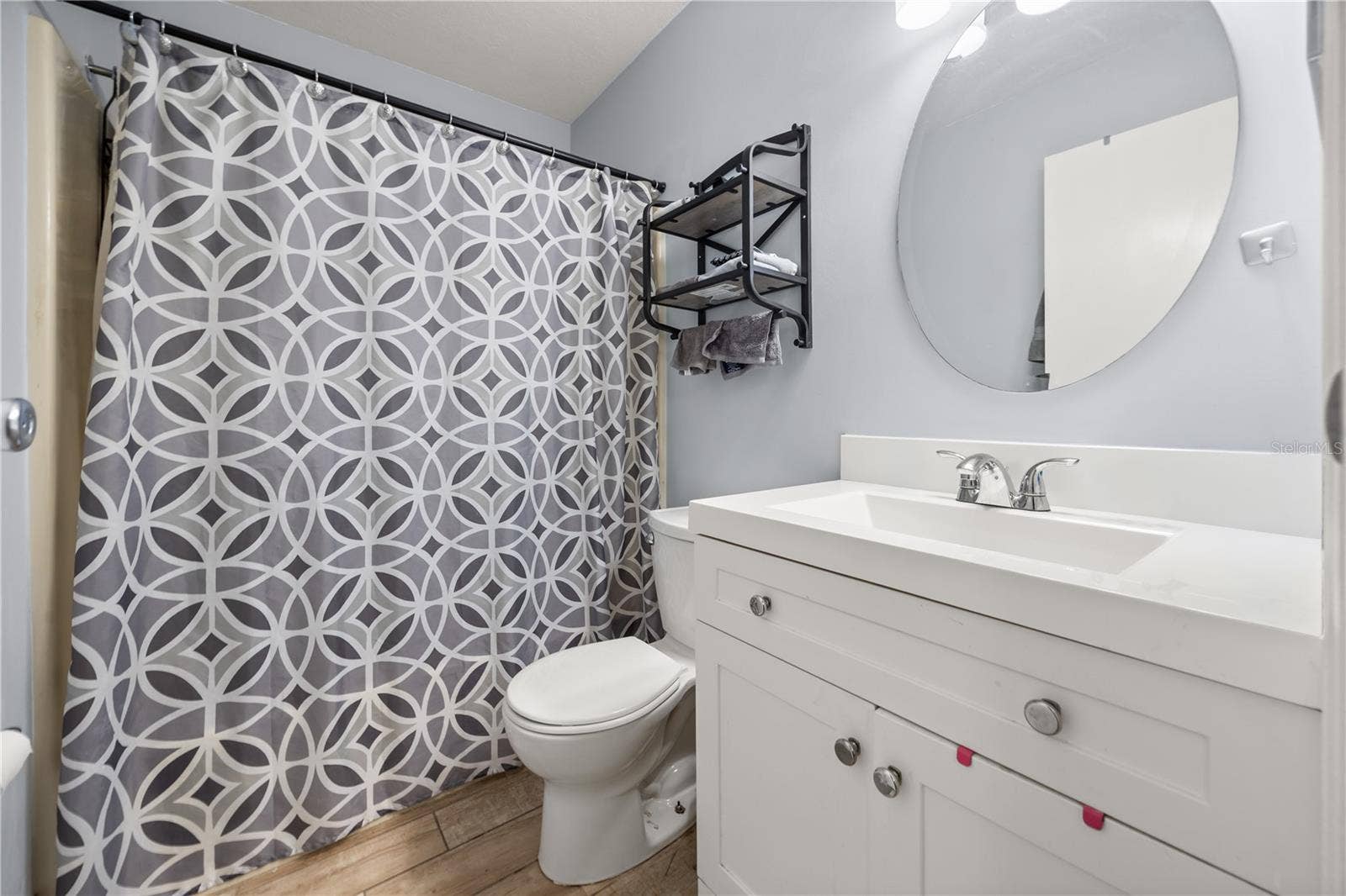 2930 WOOLRIDGE DRIVE, Orlando, FL 32837 2930 WOOLRIDGE DRIVE, Orlando, FL 32837