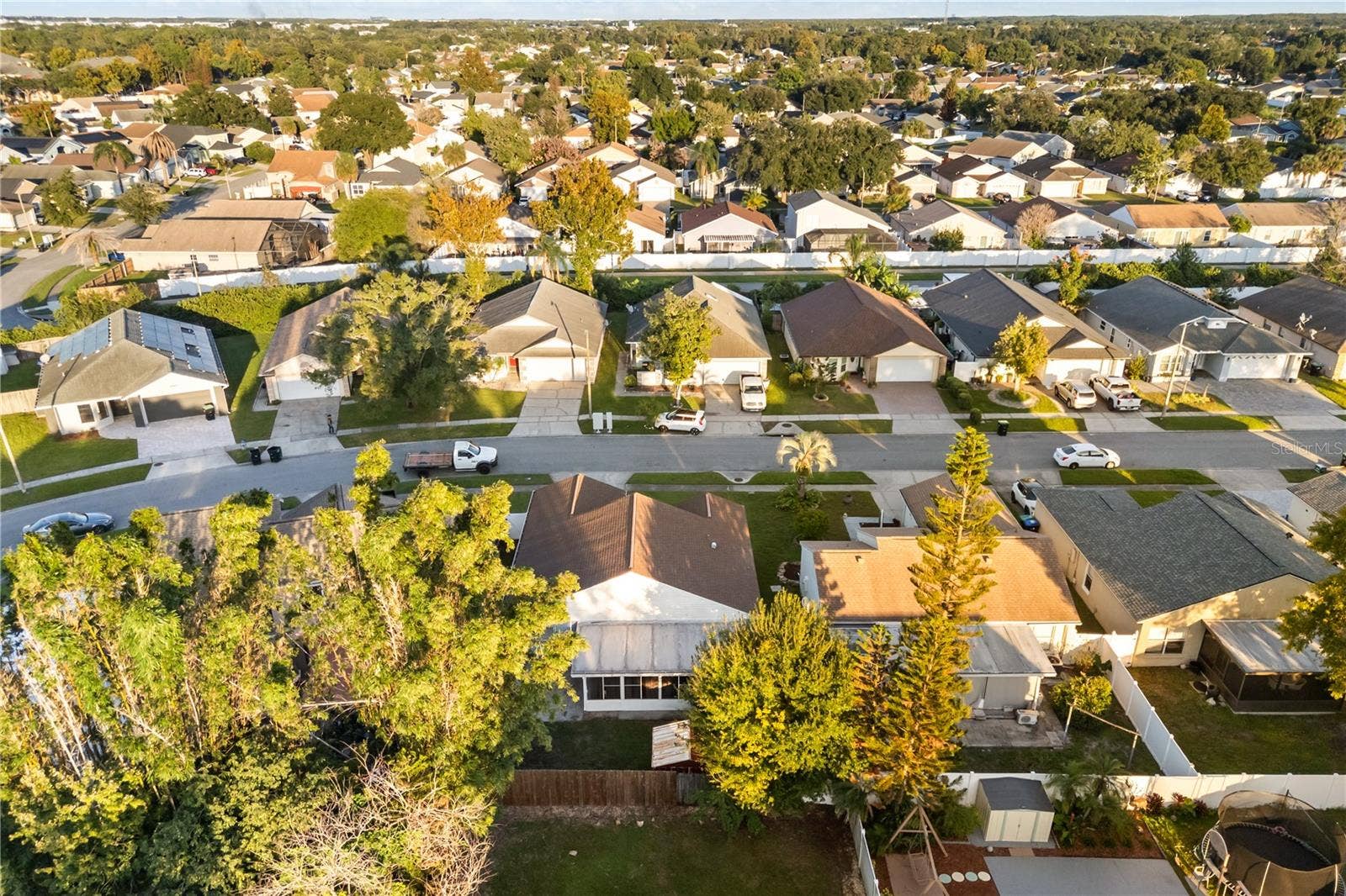 2930 WOOLRIDGE DRIVE, Orlando, FL 32837 2930 WOOLRIDGE DRIVE, Orlando, FL 32837
