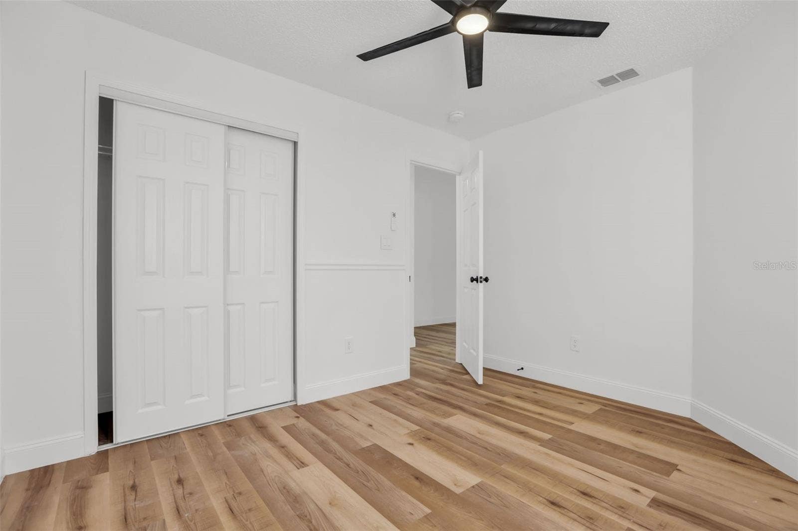 25345 GREEN HERON DRIVE, Leesburg, FL 34748 25345 GREEN HERON DRIVE, Leesburg, FL 34748