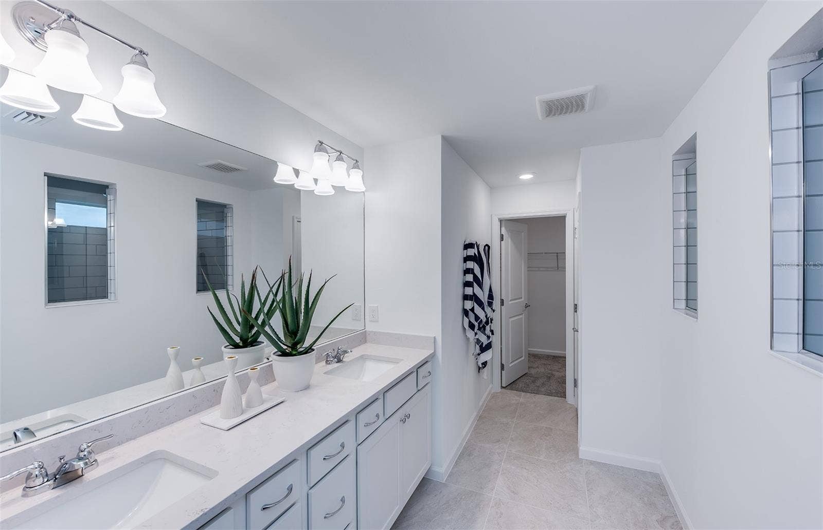 3911 MARBURY COURT, Davenport, FL 33837 Model Home Design Only. Pictures and furnishings are for illustrative purposes only. Elevations, colors and options may vary. Furniture is for model home staging only.