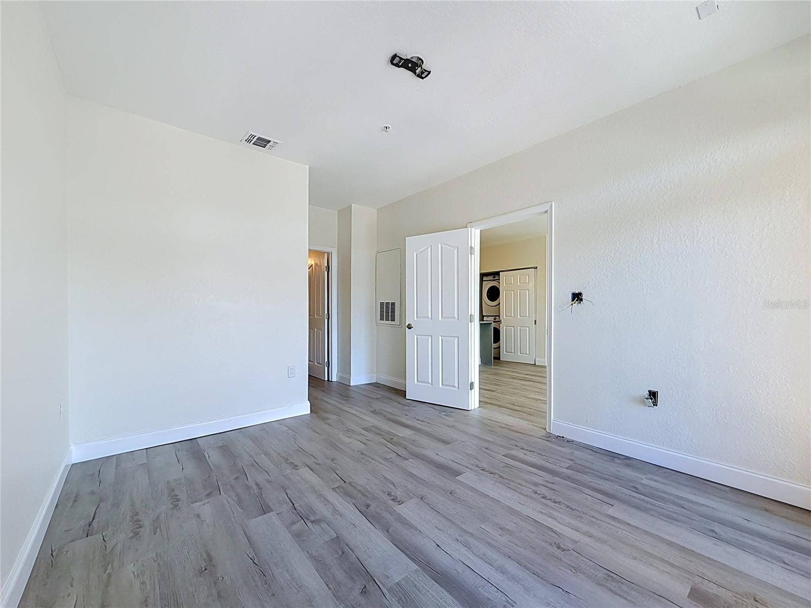 5000 CULBREATH KEY WAY, #8-207, Tampa, FL 33611 5000 CULBREATH KEY WAY, #8-207, Tampa, FL 33611