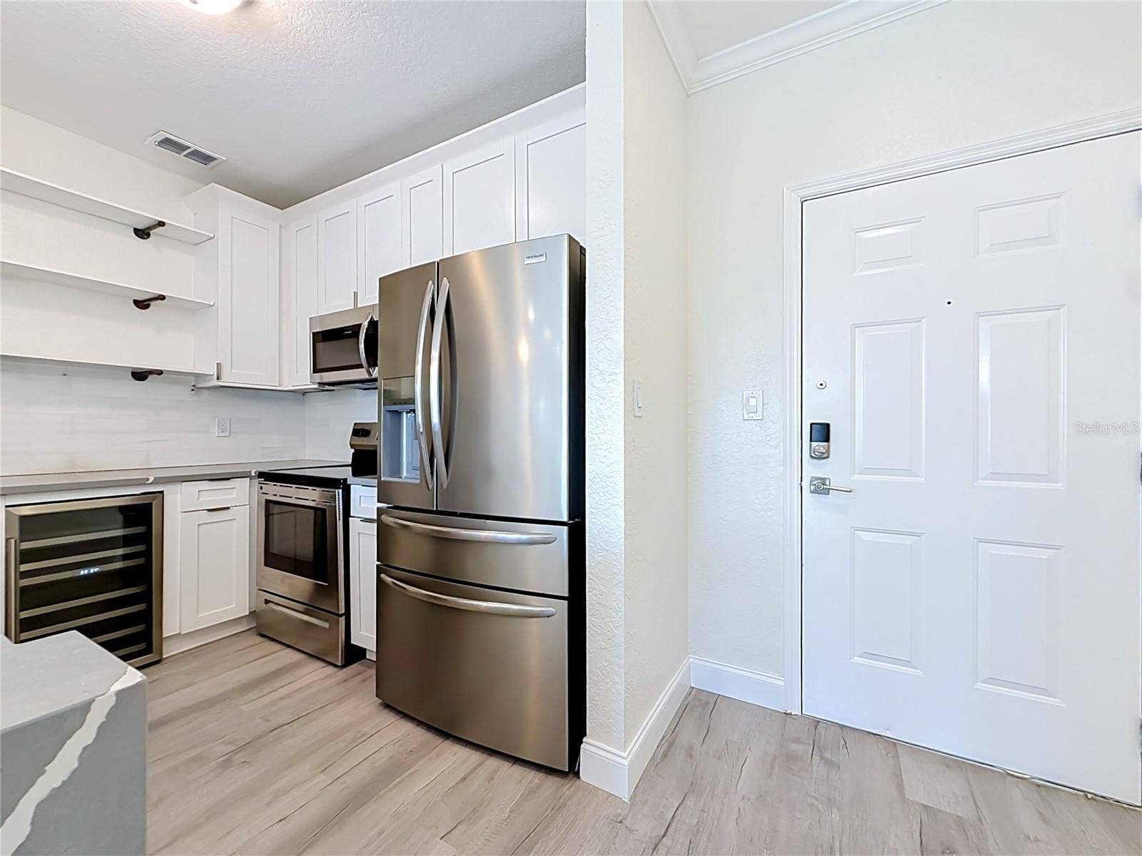 5000 CULBREATH KEY WAY, #8-207, Tampa, FL 33611 5000 CULBREATH KEY WAY, #8-207, Tampa, FL 33611