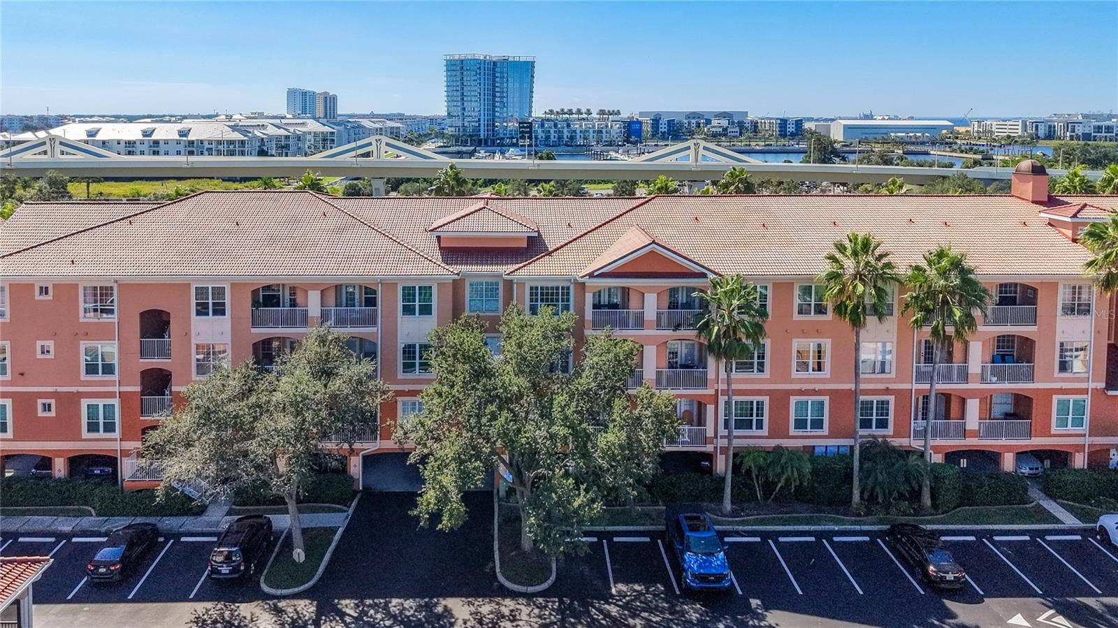 5000 CULBREATH KEY WAY, #8-207, Tampa, FL 33611 5000 CULBREATH KEY WAY, #8-207, Tampa, FL 33611