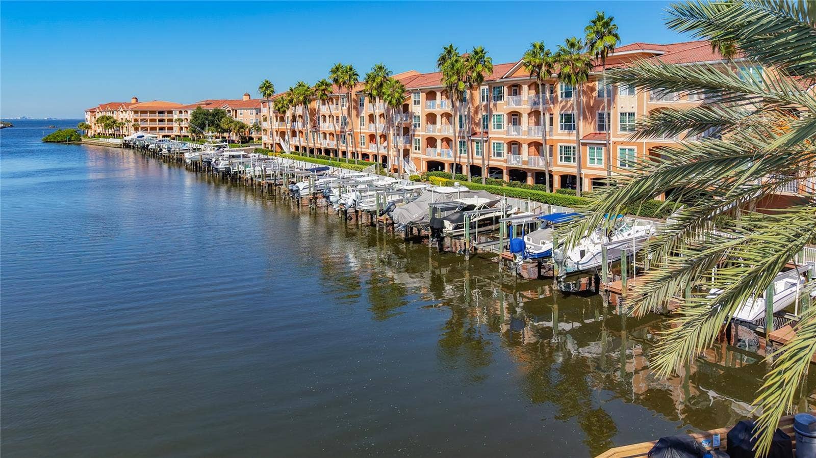 5000 CULBREATH KEY WAY, #8-207, Tampa, FL 33611 5000 CULBREATH KEY WAY, #8-207, Tampa, FL 33611