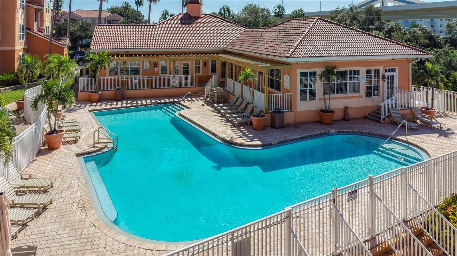 5000 CULBREATH KEY WAY, #8-207, Tampa, FL 33611 5000 CULBREATH KEY WAY, #8-207, Tampa, FL 33611