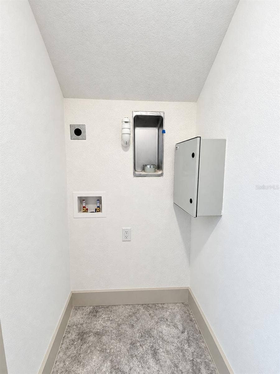 Laundry closet