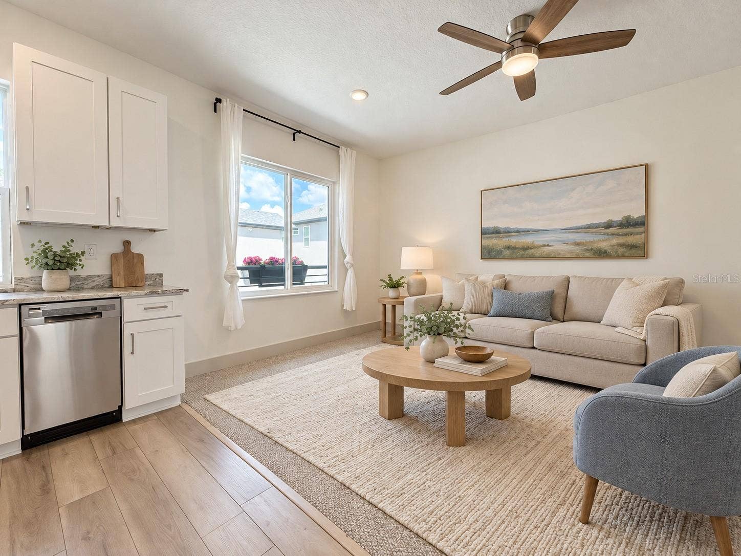 Living & dining area