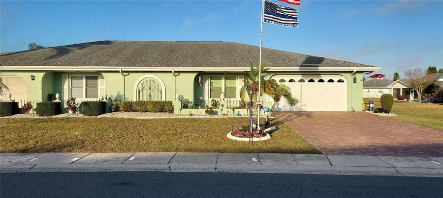 Property photo for 906 BLUEWATER DRIVE, Sun City Center, FL