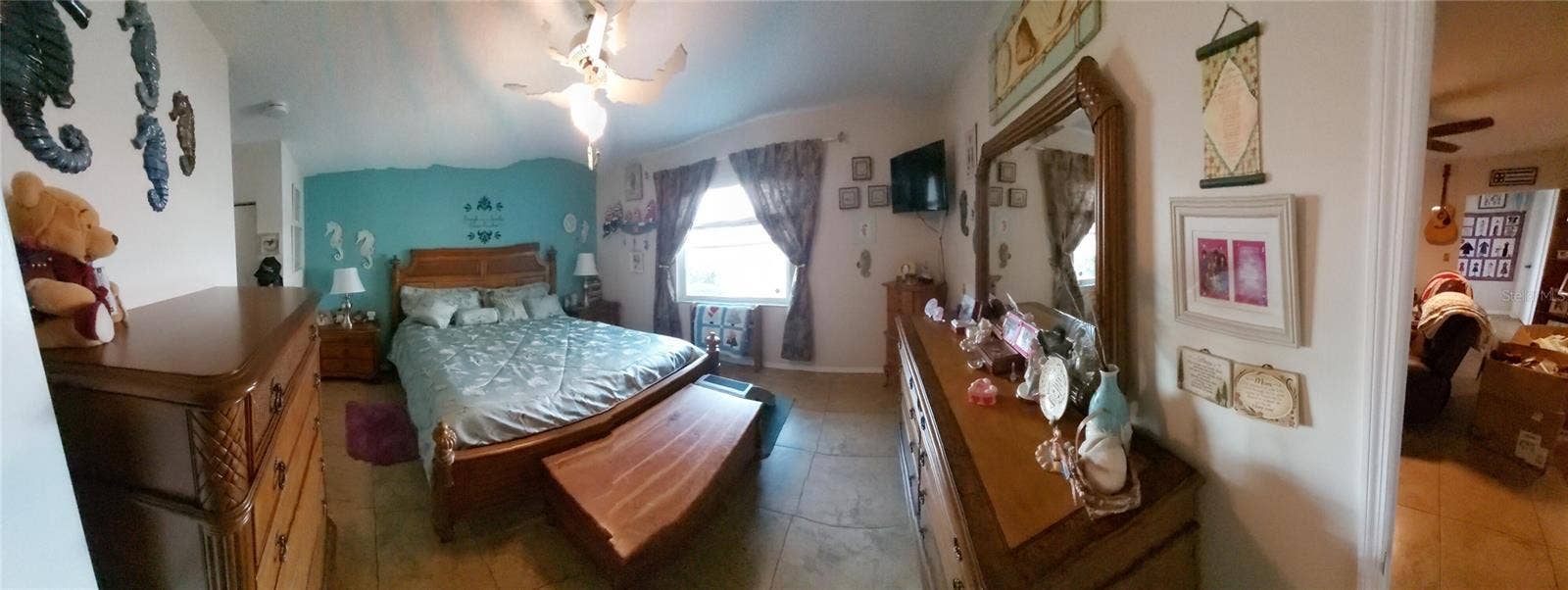 906 BLUEWATER DRIVE, Sun City Center, FL 33573