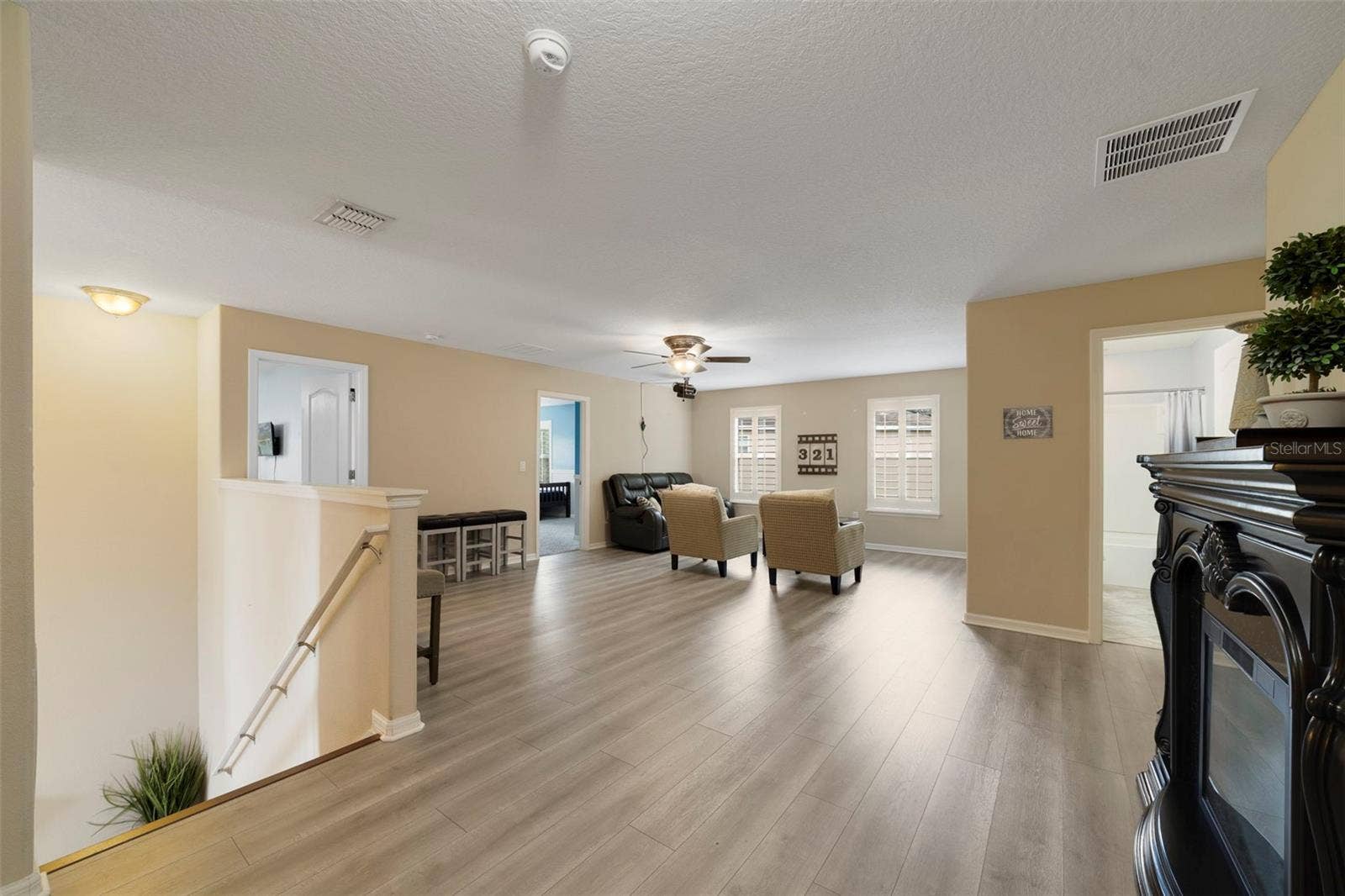 Upstairs Loft - Image #1