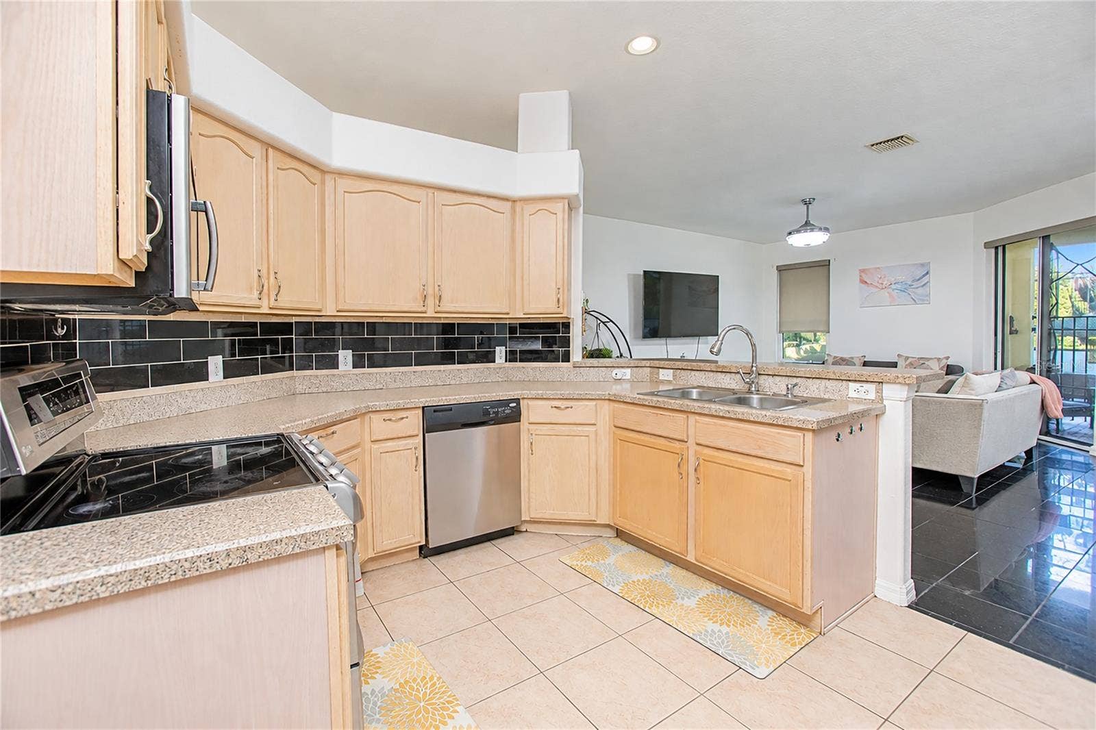 1806 IRONWOOD WAY, Kissimmee, FL 34746 1806 IRONWOOD WAY, Kissimmee, FL 34746