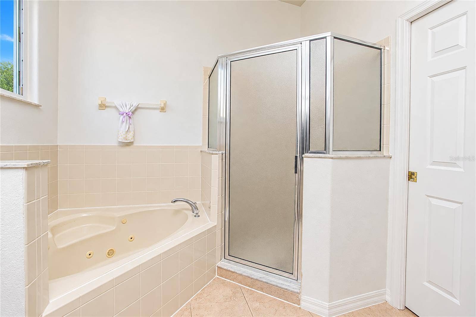 1806 IRONWOOD WAY, Kissimmee, FL 34746 1806 IRONWOOD WAY, Kissimmee, FL 34746