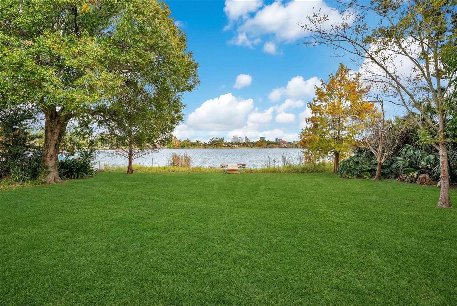 411 ROCK LAKE DRIVE, Orlando, FL 32805 411 ROCK LAKE DRIVE, Orlando, FL 32805