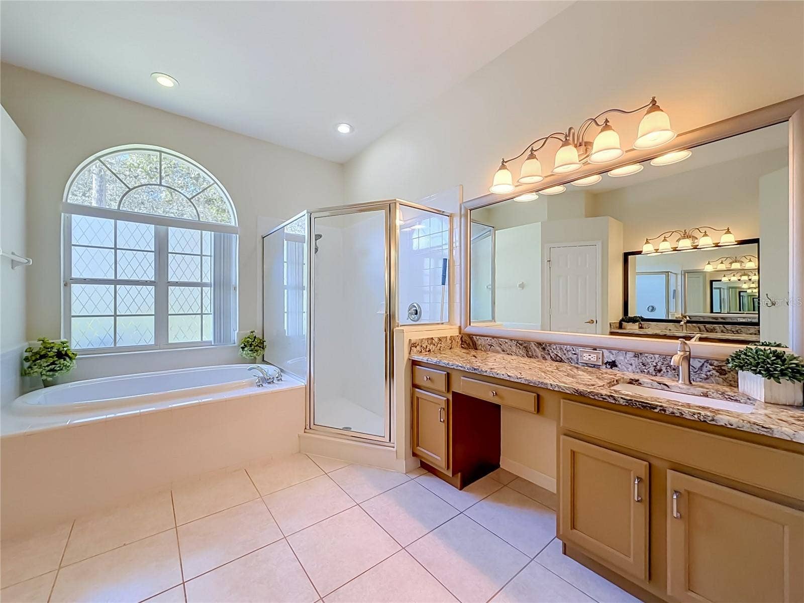 1105 SHADOWBROOK TRAIL, Winter Springs, FL 32708