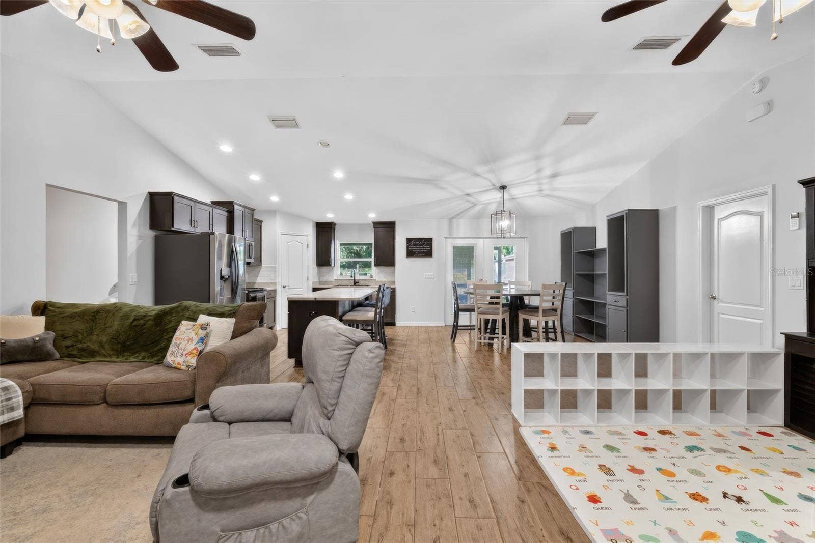 3074 COUNTY ROAD 521, Wildwood, FL 34785