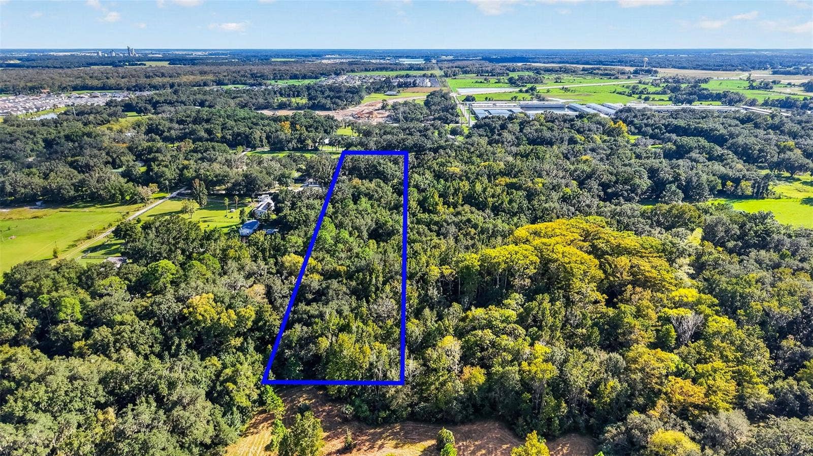3074 COUNTY ROAD 521, Wildwood, FL 34785